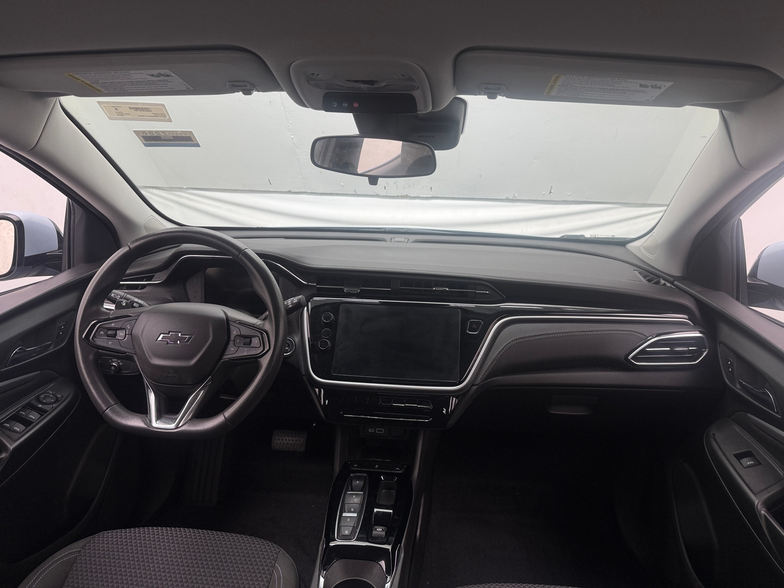 Thumbnail: 2023 Chevrolet Bolt EUV - 3