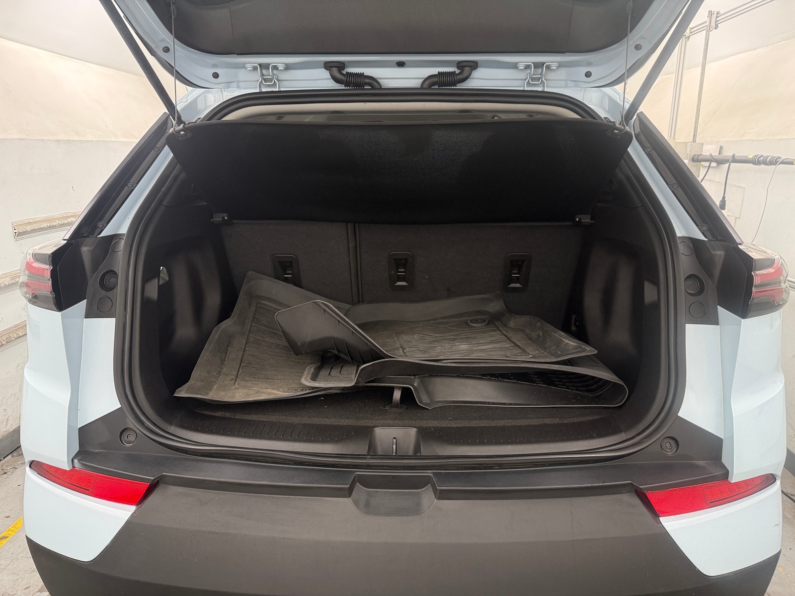 Thumbnail: 2023 Chevrolet Bolt EUV - 7