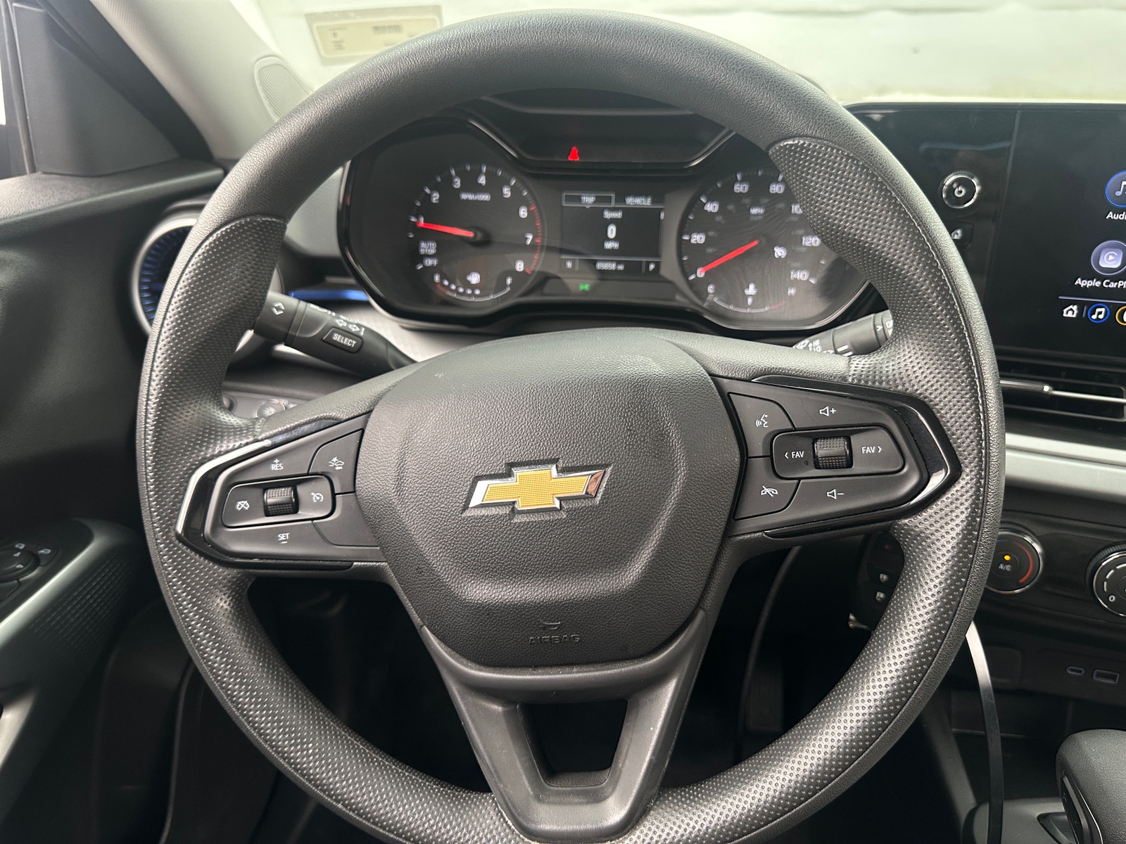 Thumbnail: 2024 Chevrolet Trax - 5
