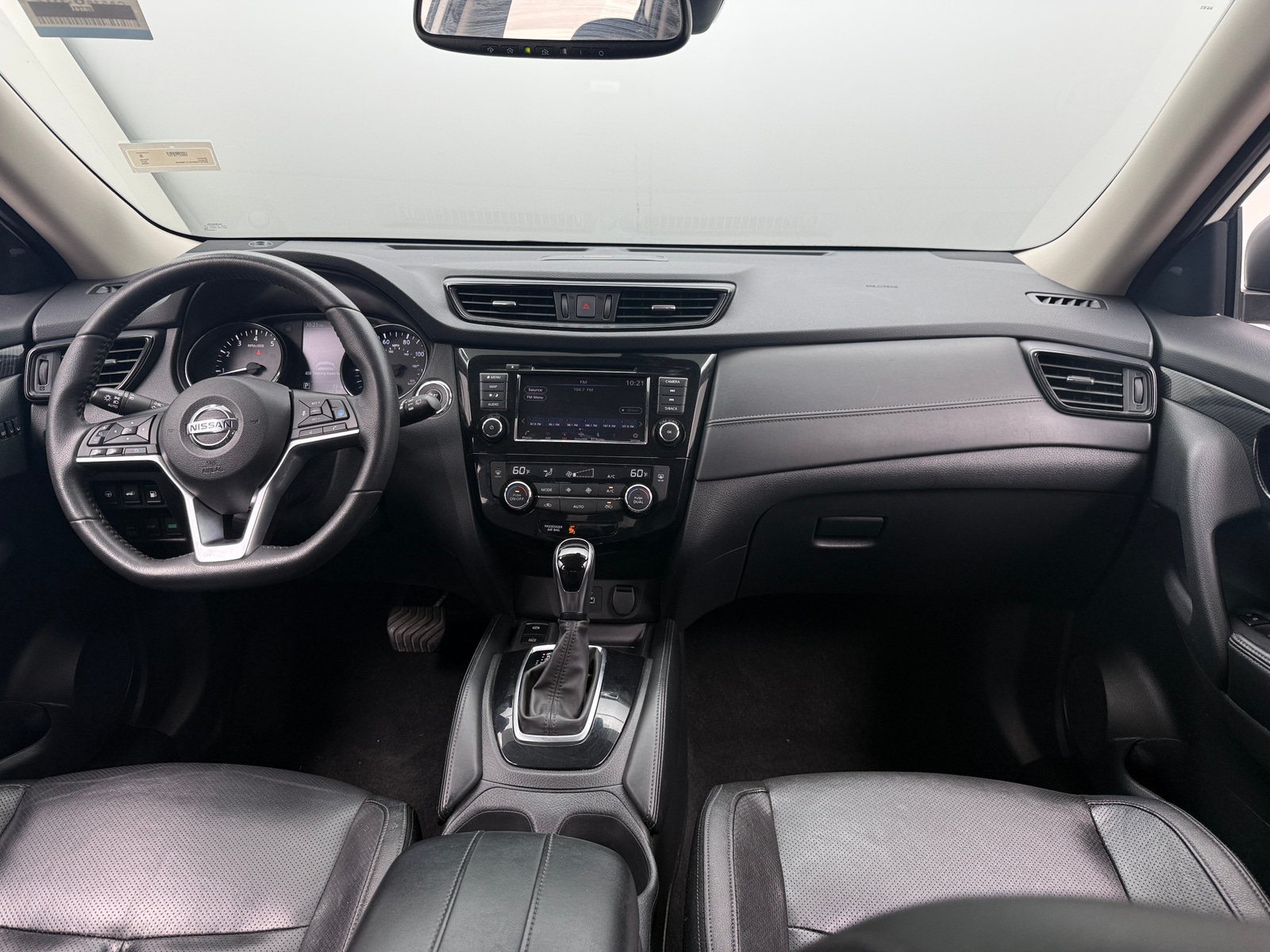Thumbnail: 2020 Nissan Rogue - 3