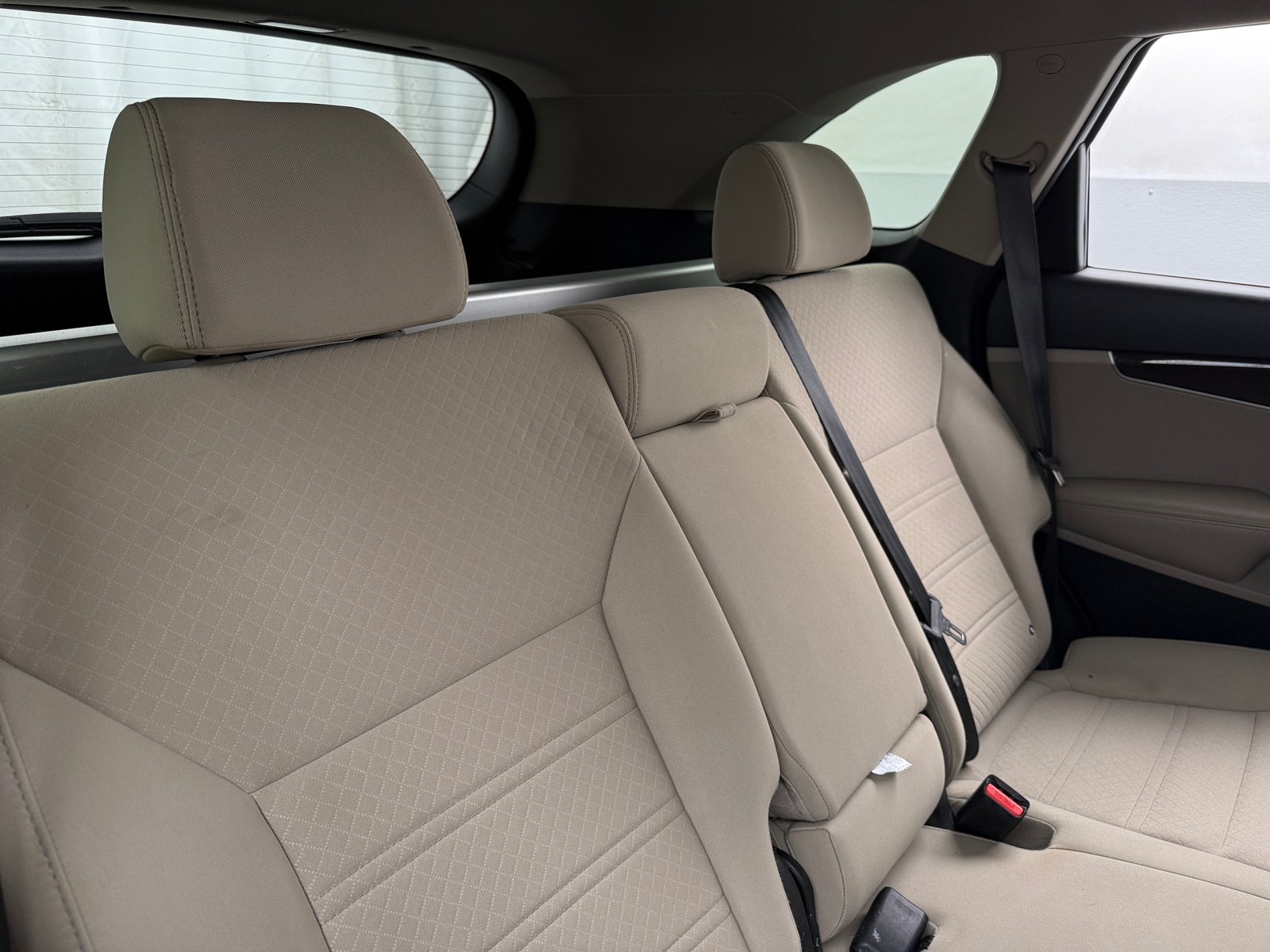 Thumbnail: 2017 Kia Sorento - 6