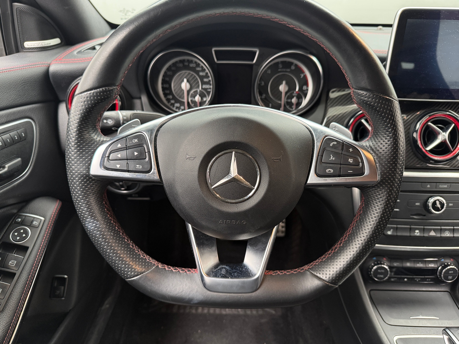 Thumbnail: 2015 Mercedes-Benz CLA - 4