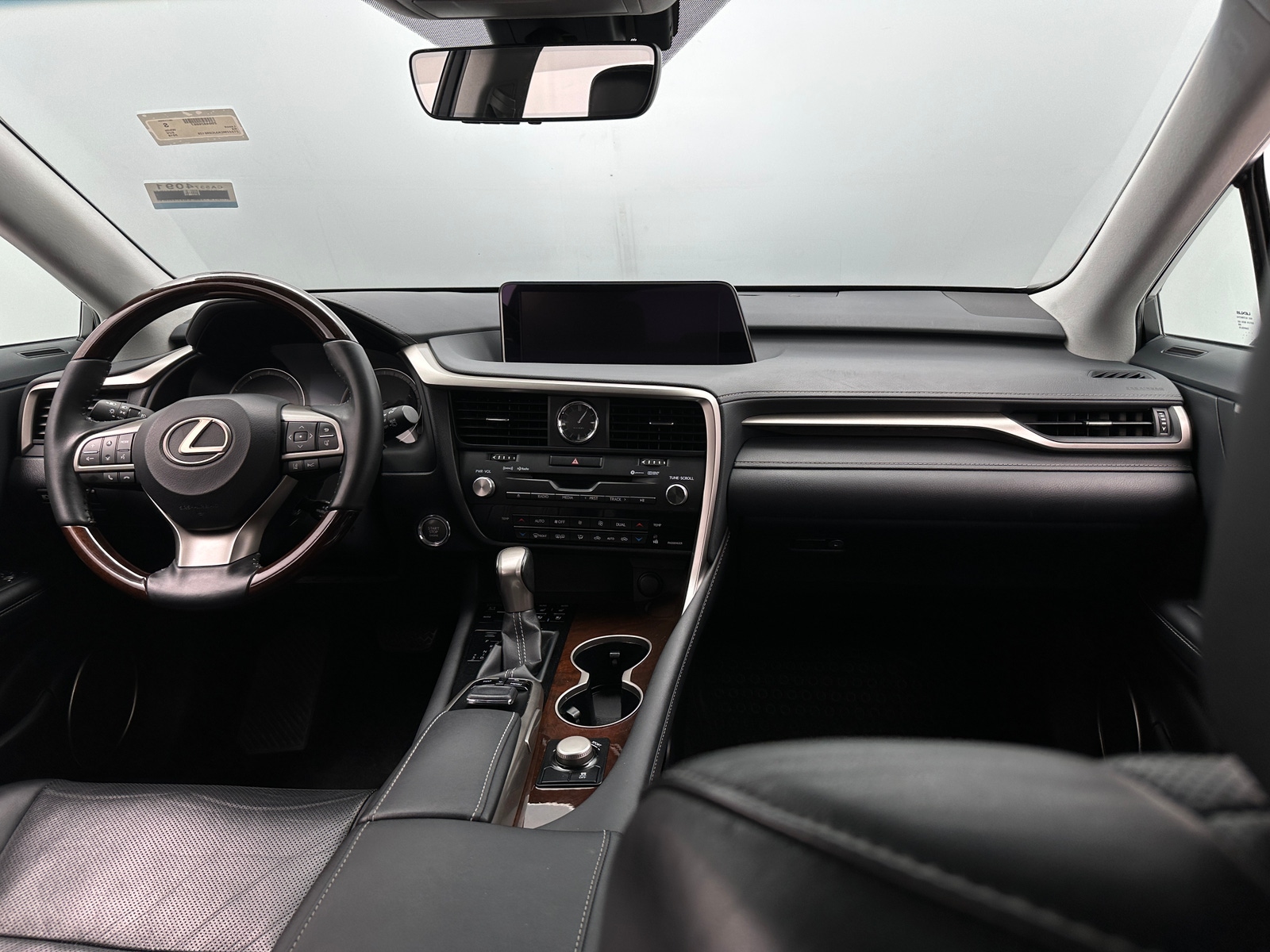 Thumbnail: 2018 Lexus RX - 2