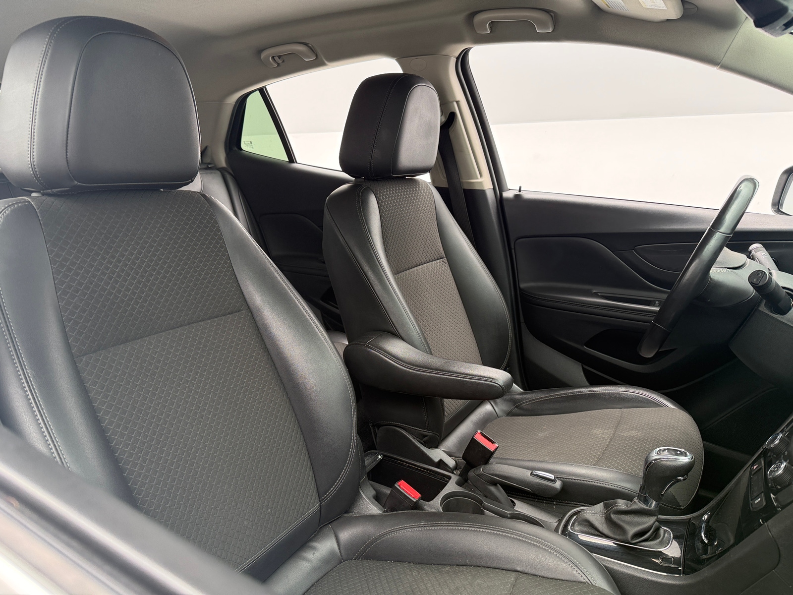 Thumbnail: 2018 Buick Encore - 2