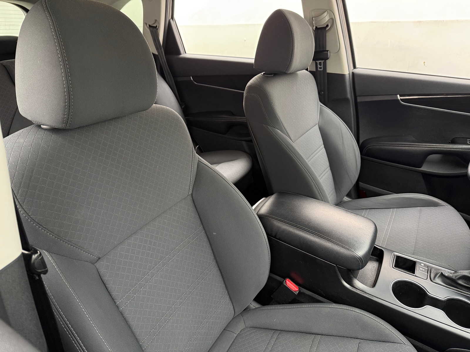 Thumbnail: 2020 Kia Sorento - 2