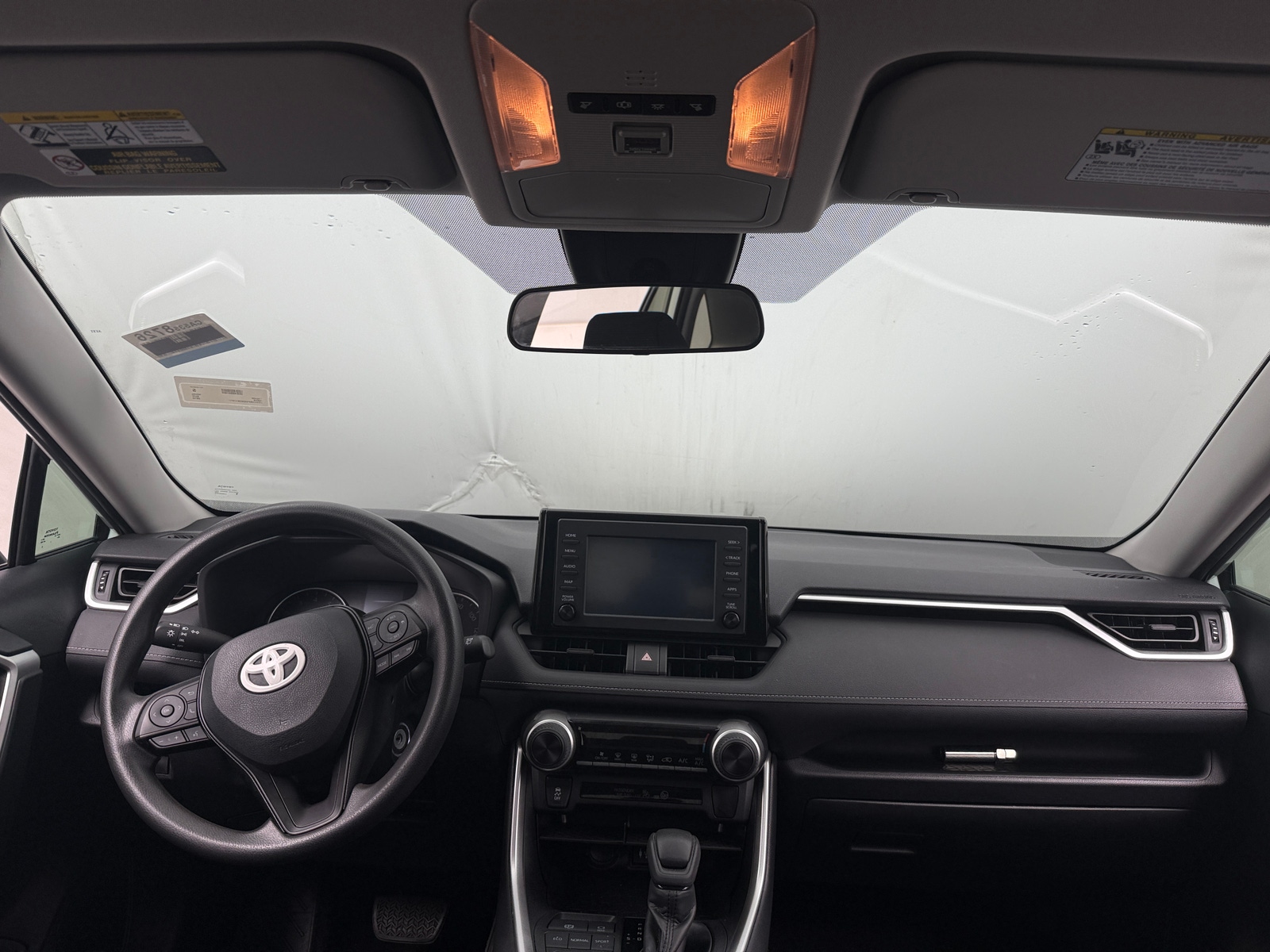 Thumbnail: 2019 Toyota RAV4 - 3