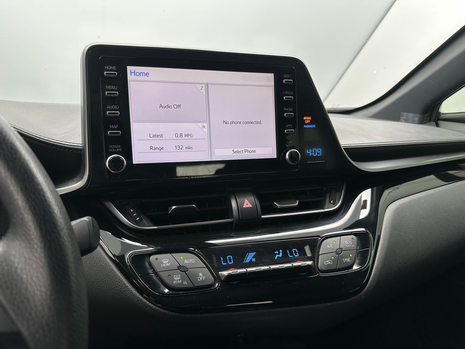 Thumbnail: 2019 Toyota C-HR - 4