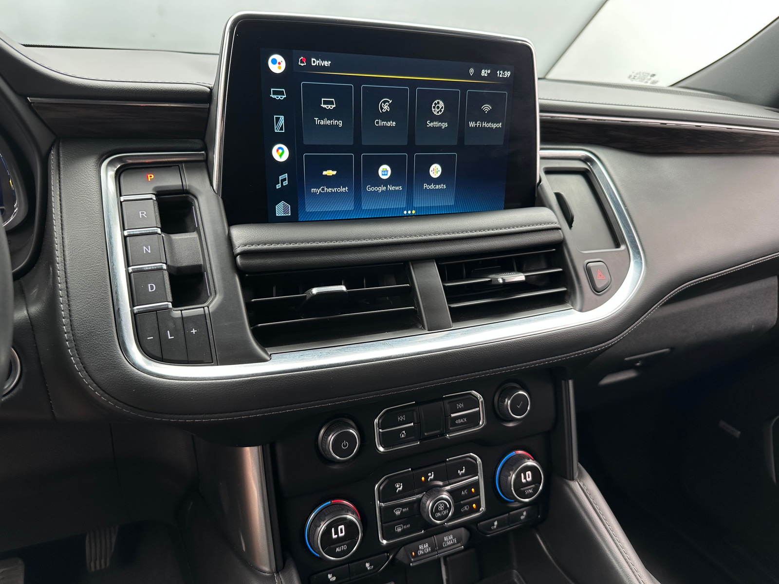 Thumbnail: 2022 Chevrolet Tahoe - 3