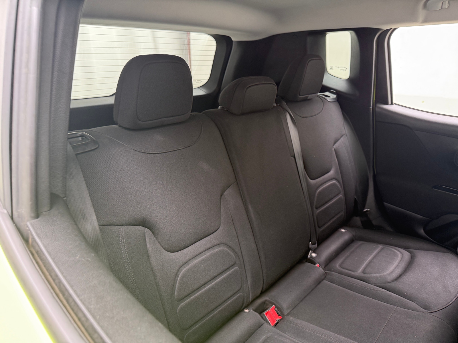 Thumbnail: 2018 Jeep Renegade - 6