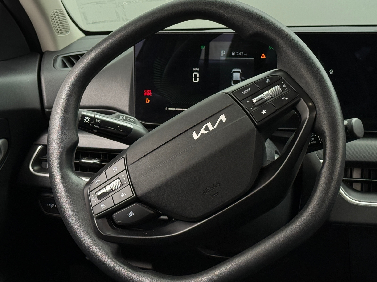 Thumbnail: 2025 Kia K4 - 5