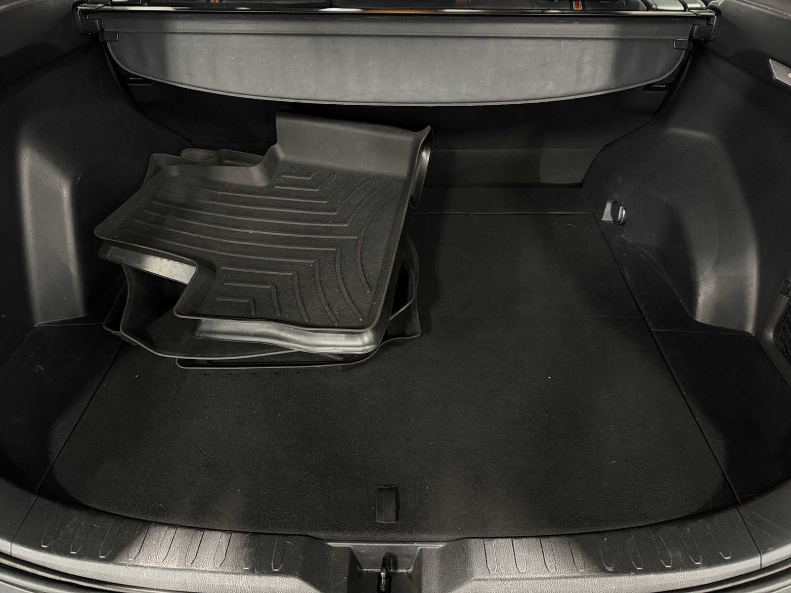 Thumbnail: 2020 Toyota RAV4 - 6
