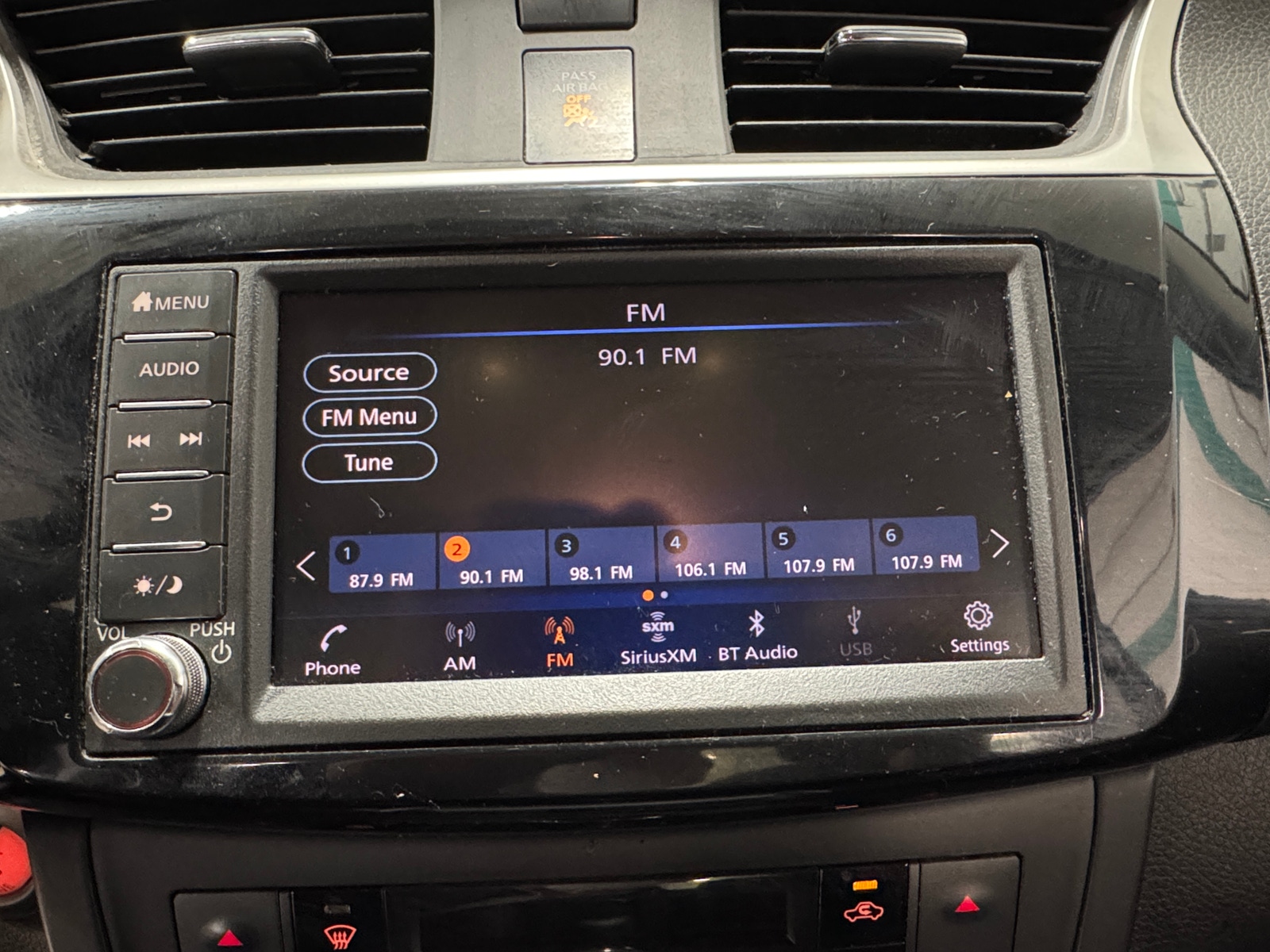 Thumbnail: 2019 Nissan Sentra - 4