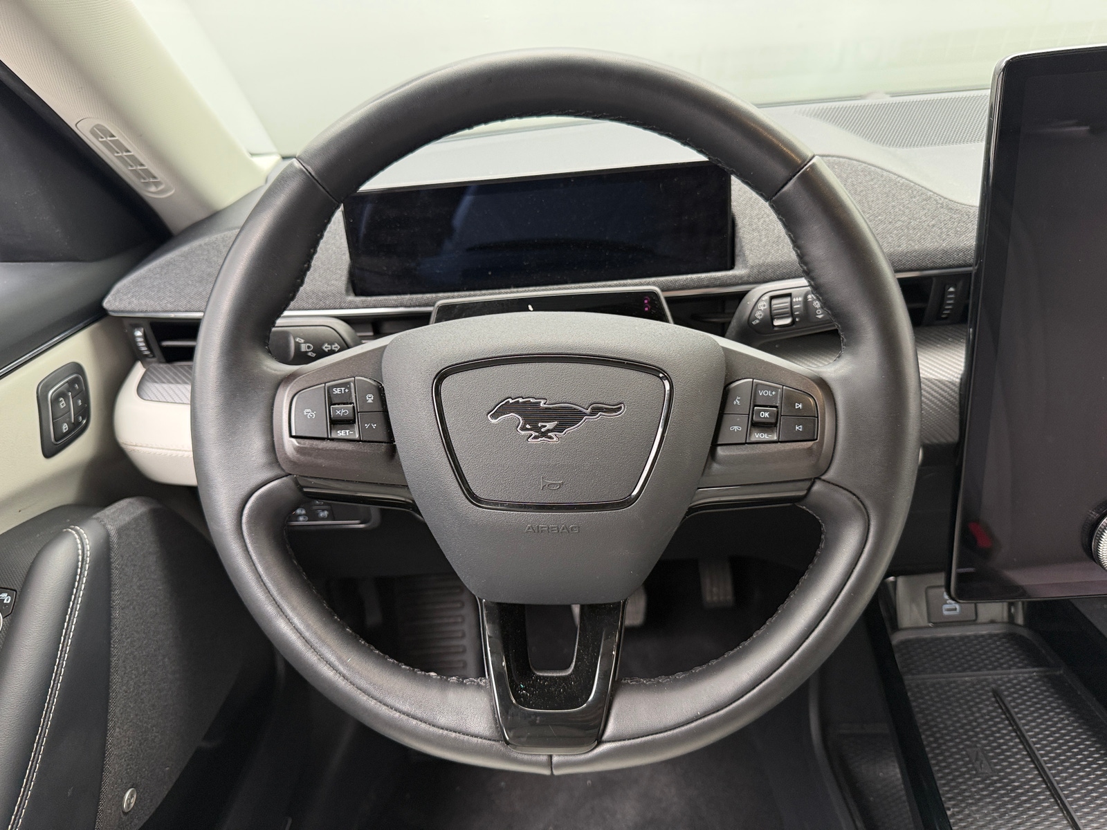 Thumbnail: 2021 Ford Mustang Mach-E - 4