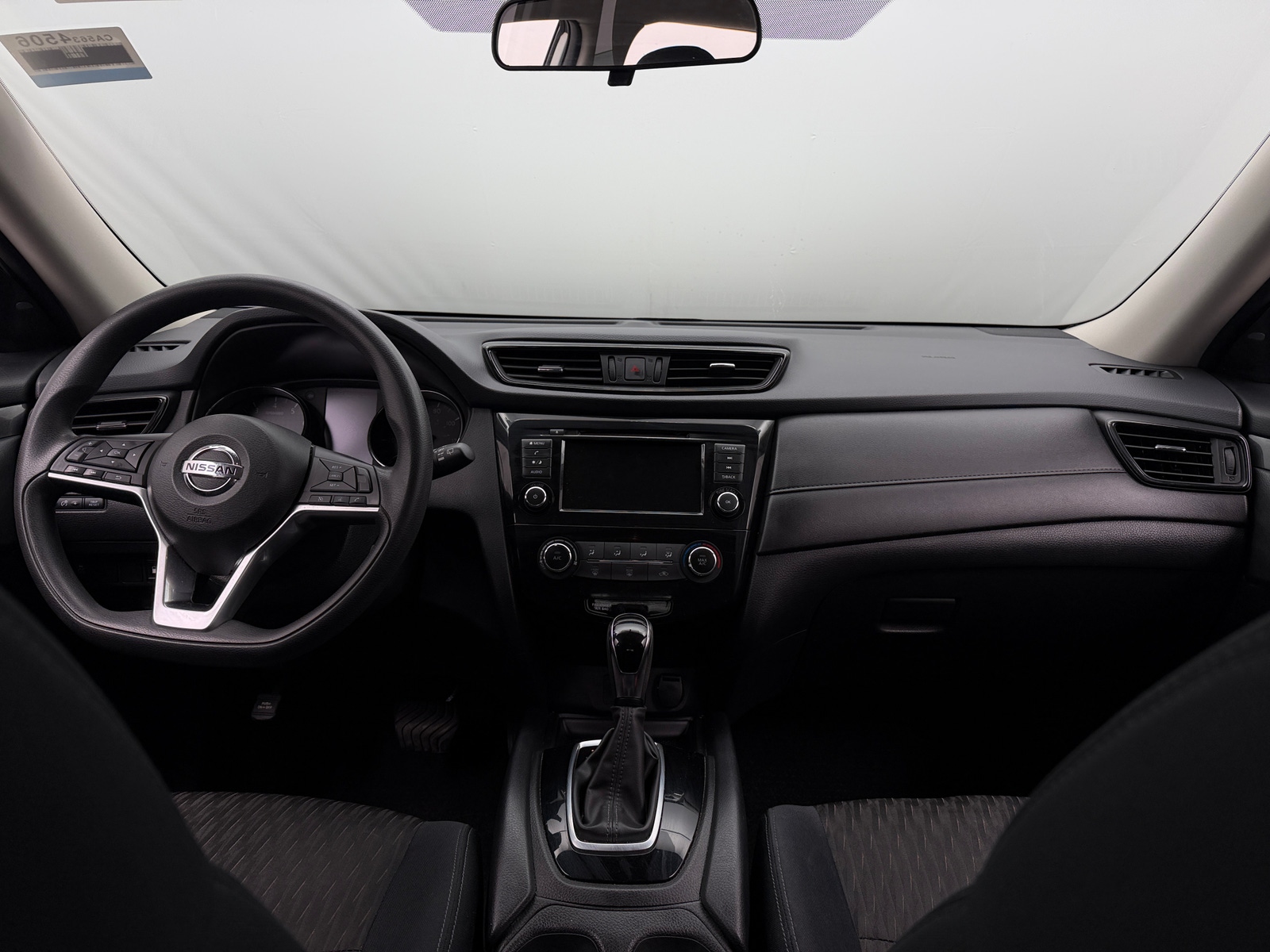 Thumbnail: 2018 Nissan Rogue - 3