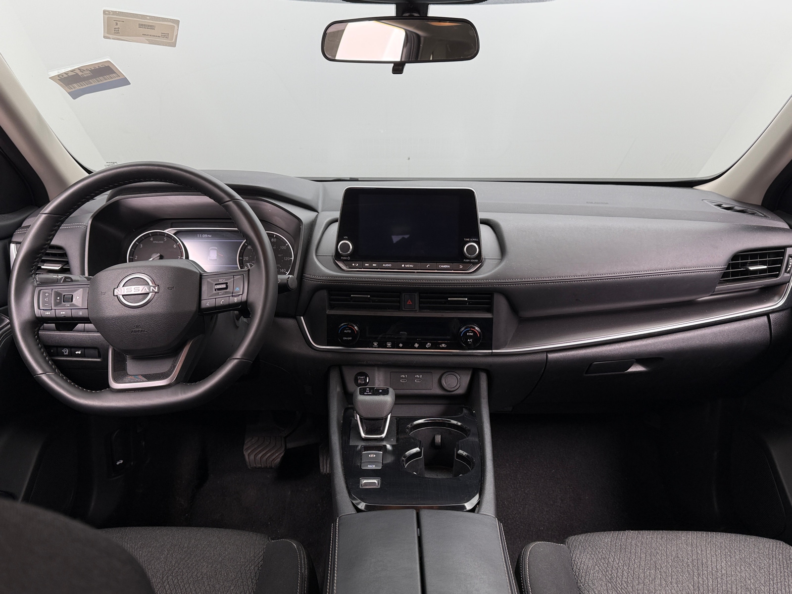 Thumbnail: 2025 Nissan Rogue - 3