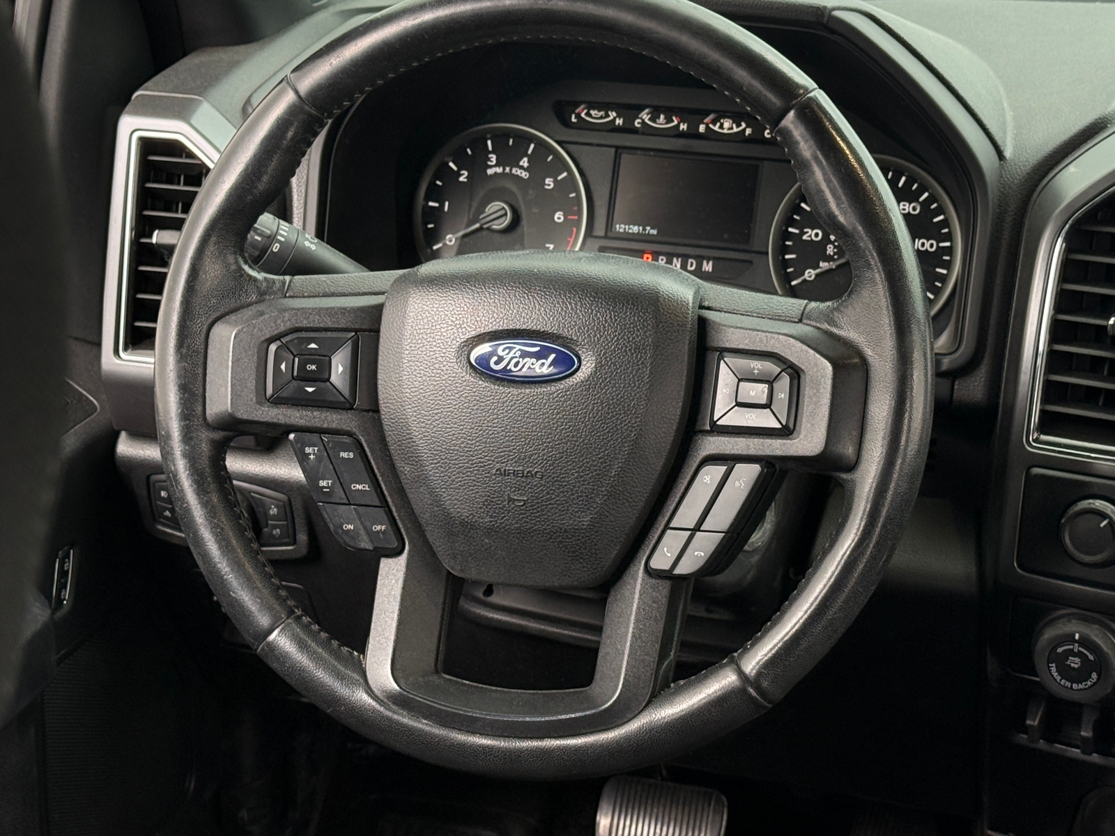 Thumbnail: 2018 Ford Econoline - 5