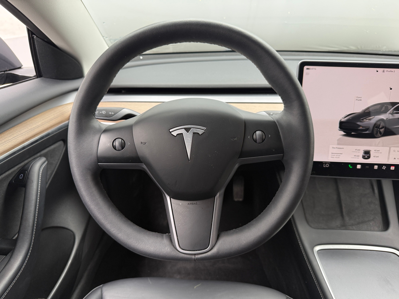 Thumbnail: 2023 Tesla Model 3 - 4