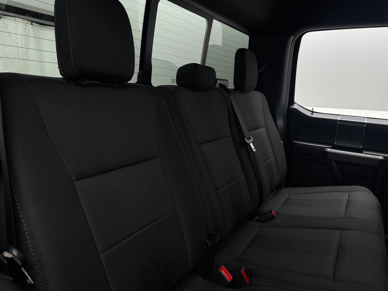 Thumbnail: 2020 Ford Econoline - 6