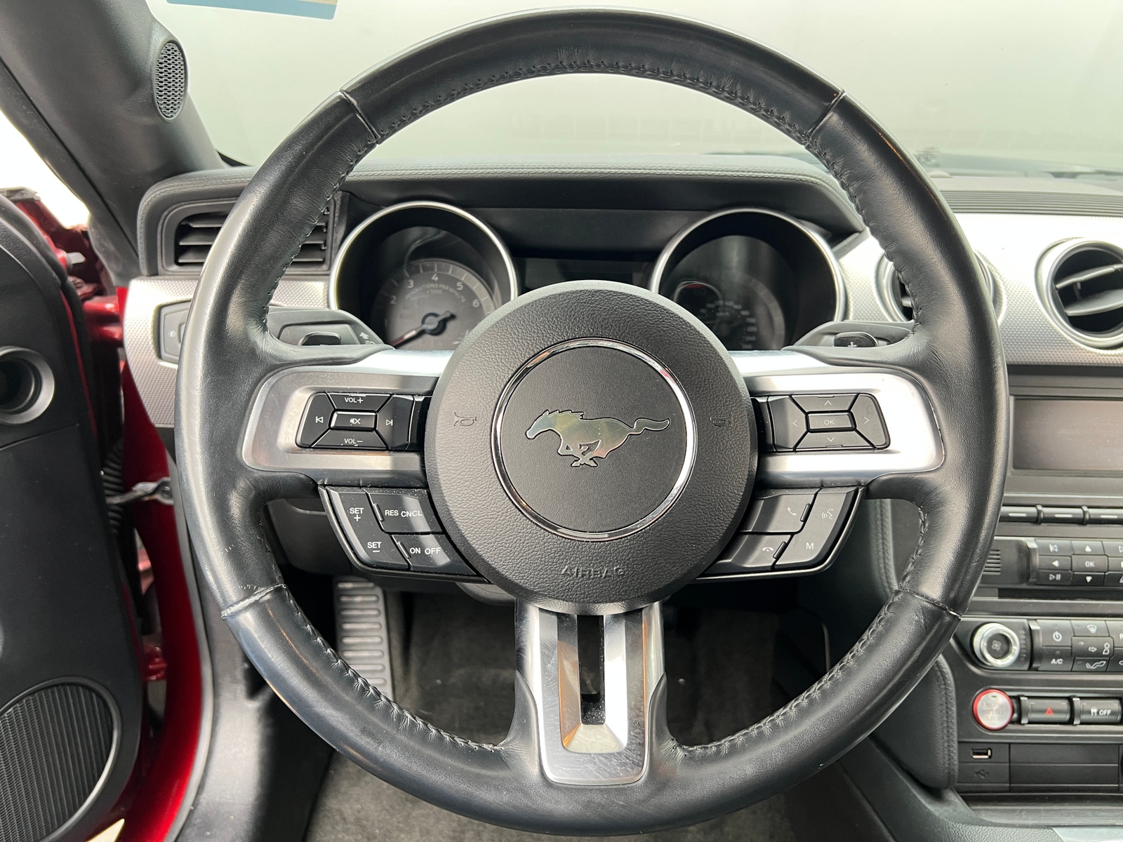 Thumbnail: 2018 Ford Mustang - 4