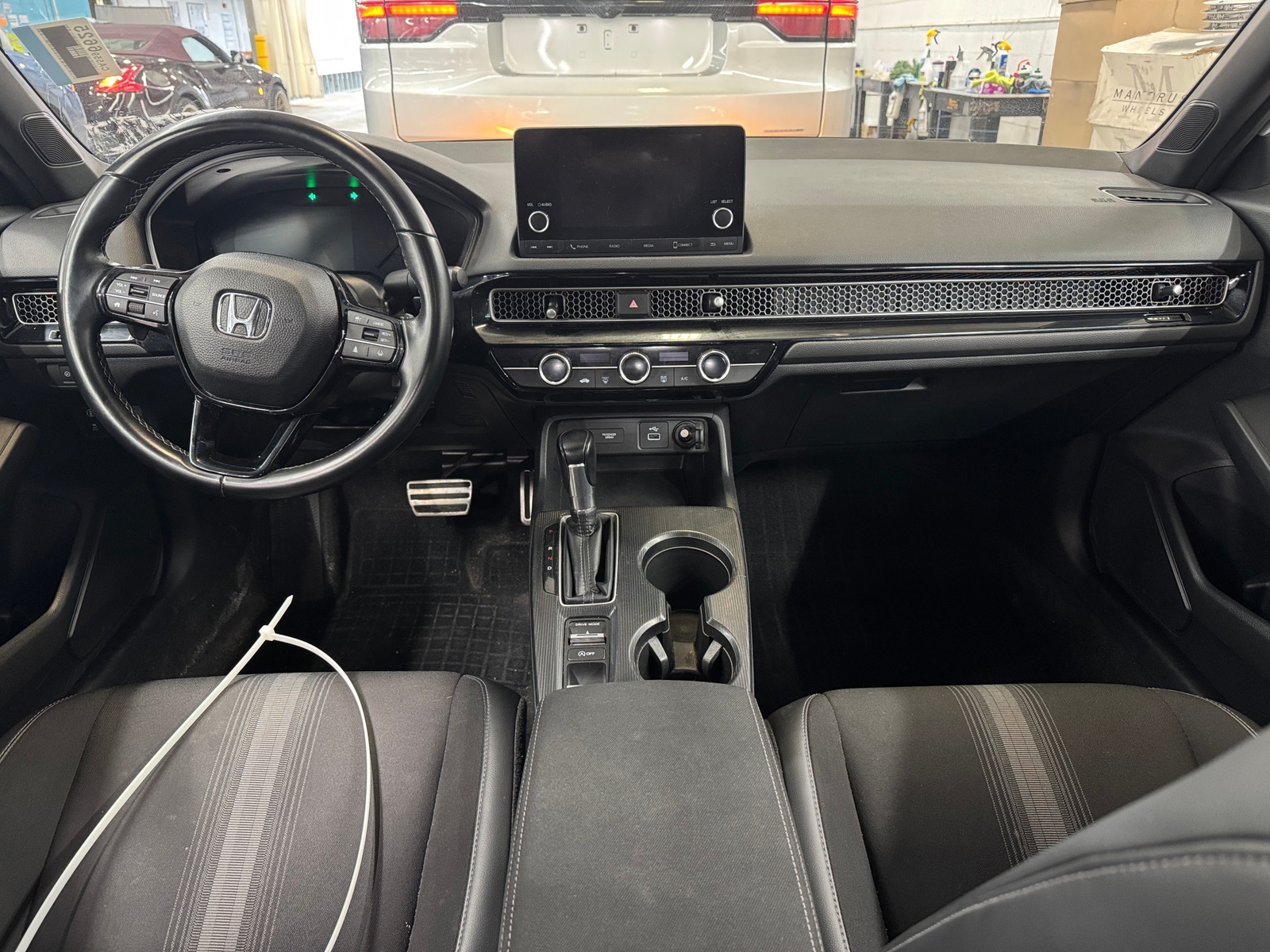 Thumbnail: 2023 Honda Civic - 3