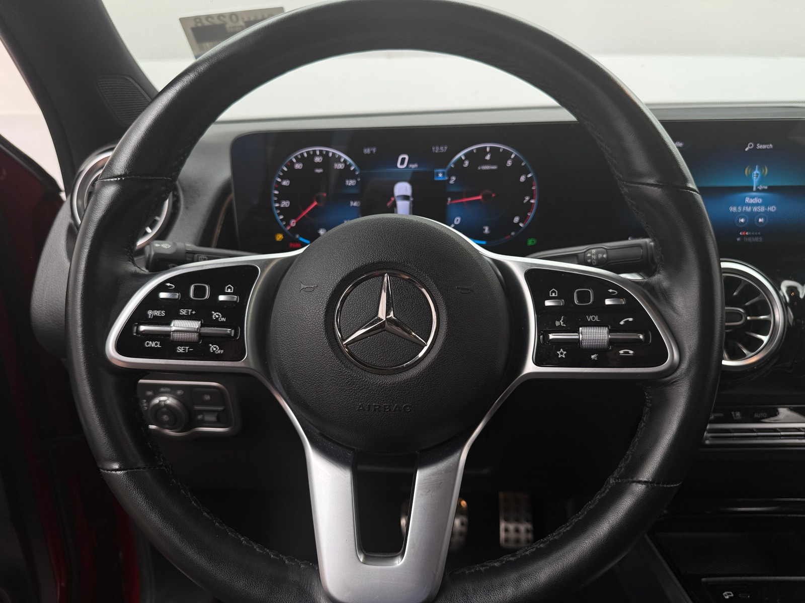 Thumbnail: 2022 Mercedes-Benz GLB - 5
