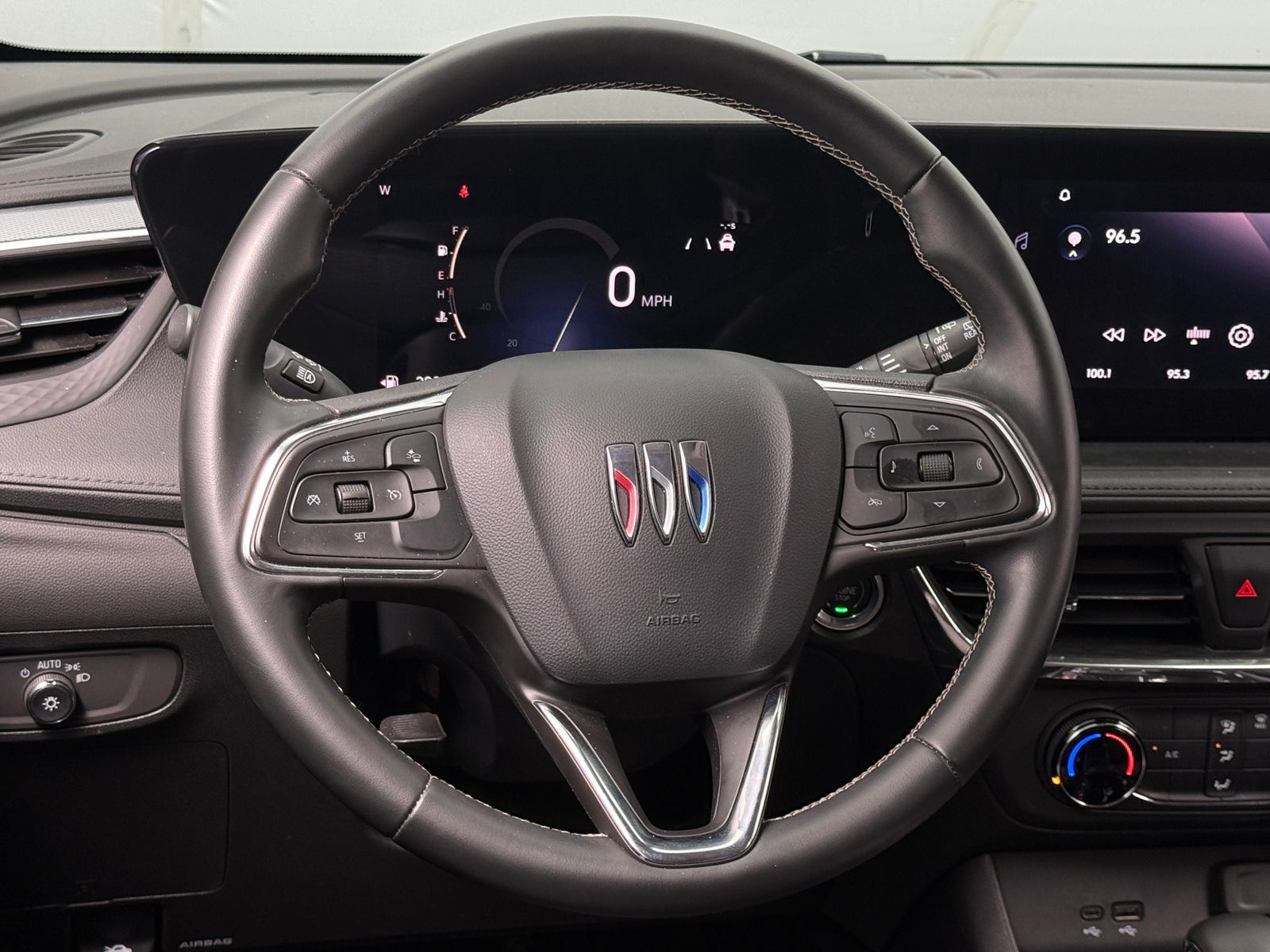 Thumbnail: 2025 Buick Encore GX - 4
