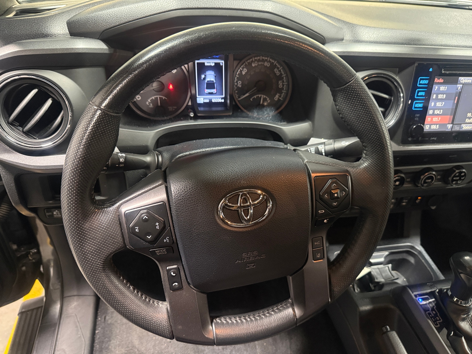 Thumbnail: 2018 Toyota Tacoma - 5