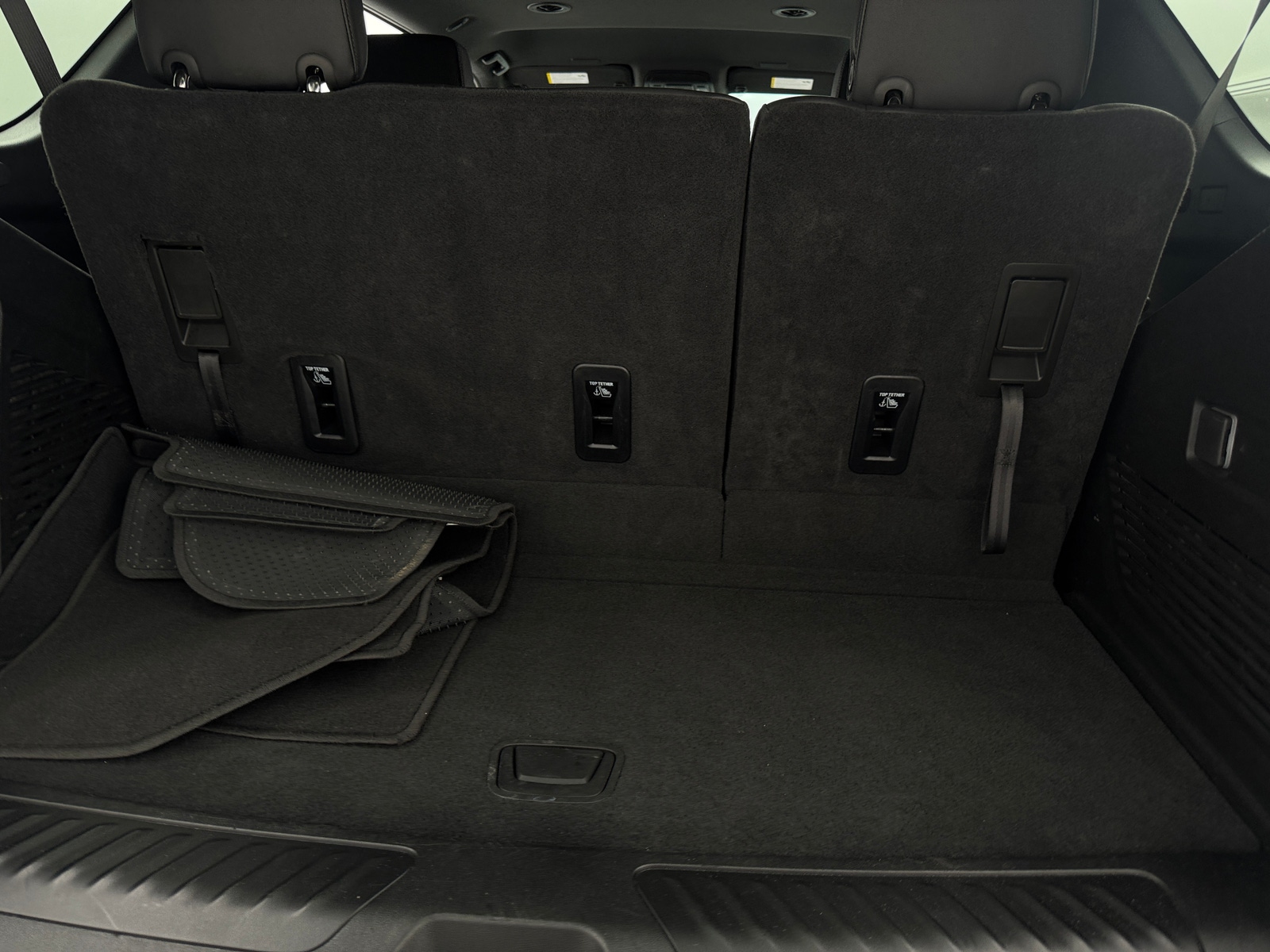 Thumbnail: 2025 Chevrolet Tahoe - 6