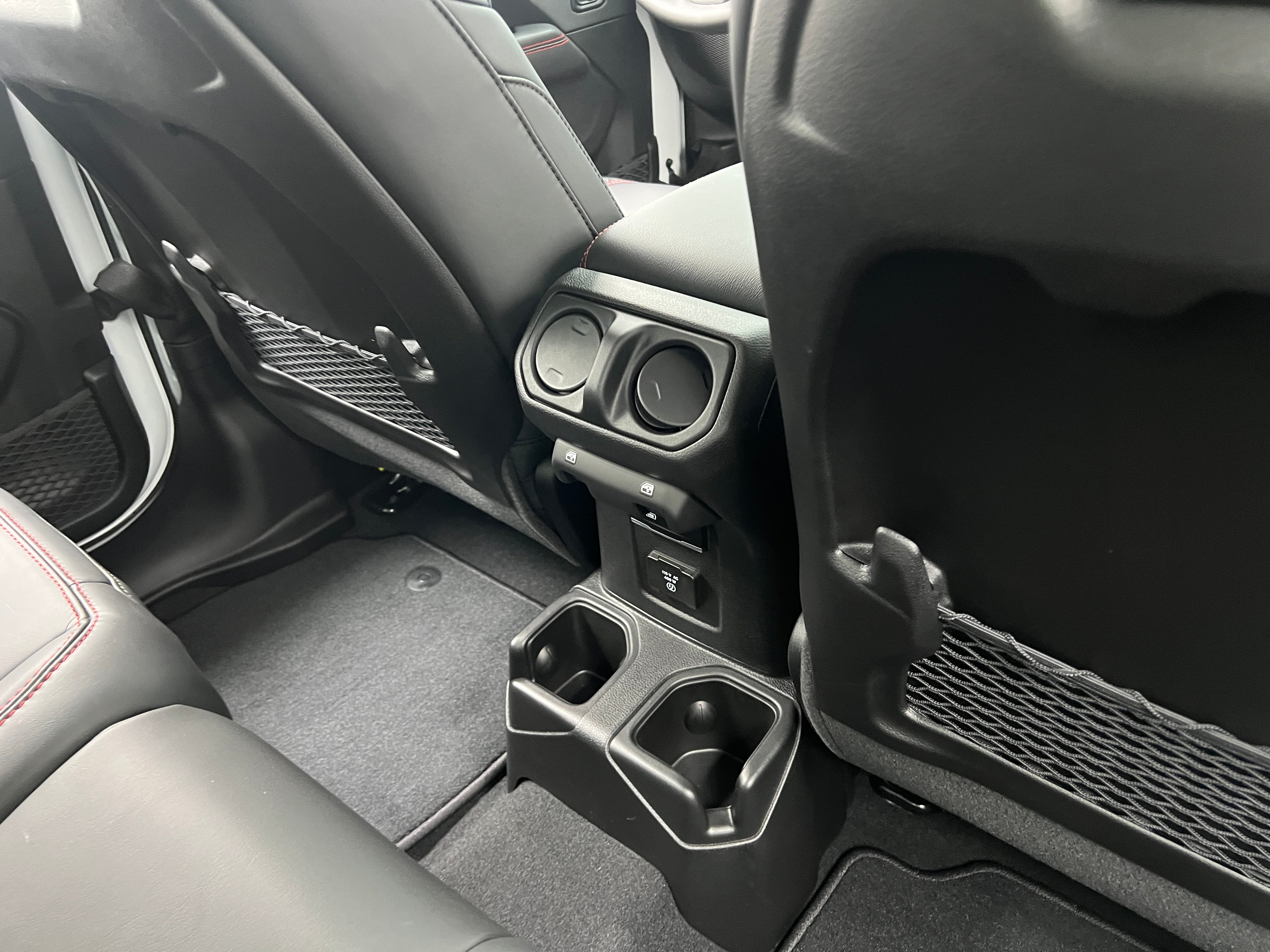 2026 Jeep Gladiator Rubicon X Auto's photo