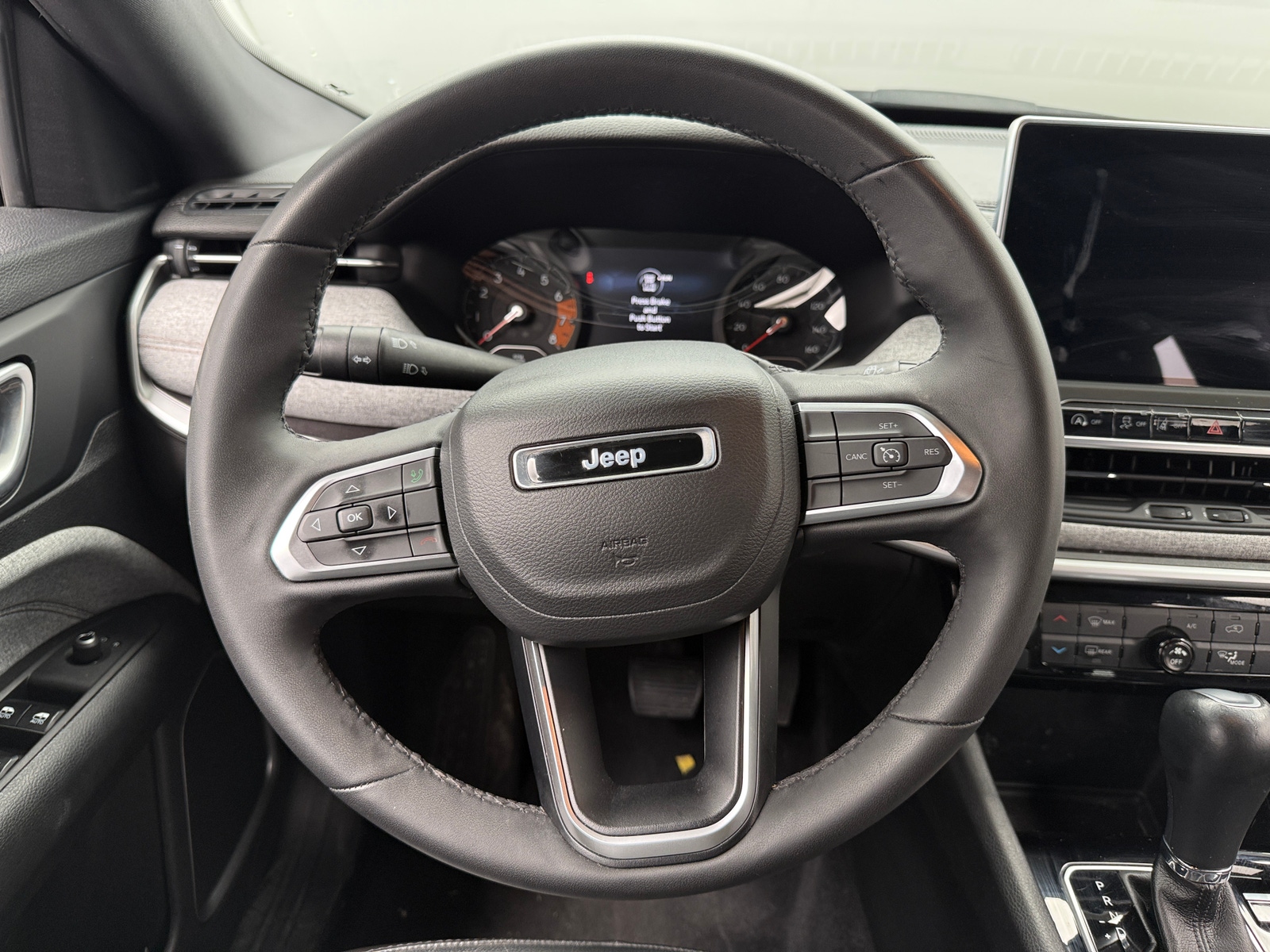 Thumbnail: 2023 Jeep Compass - 4