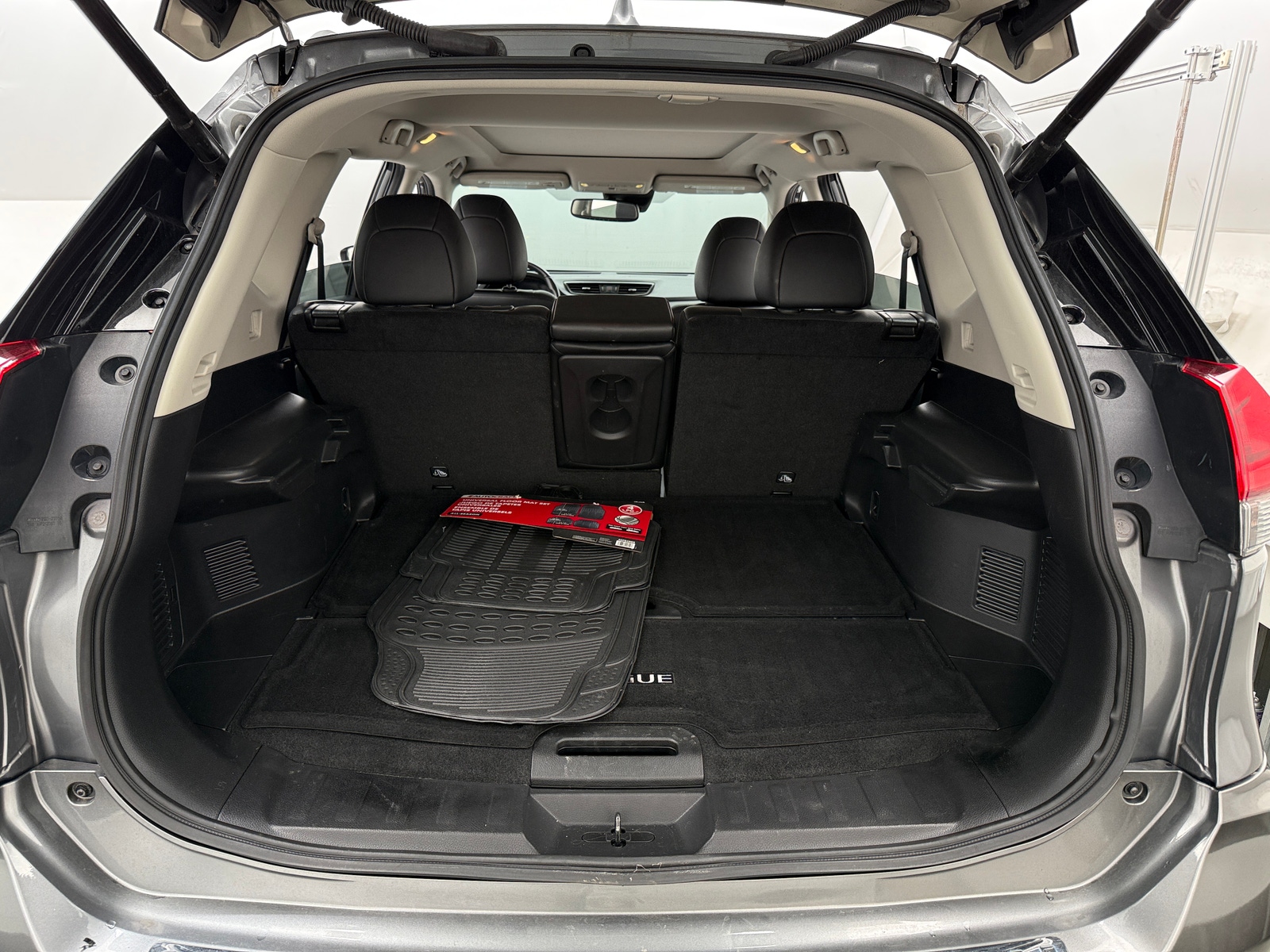 Thumbnail: 2018 Nissan Rogue - 6