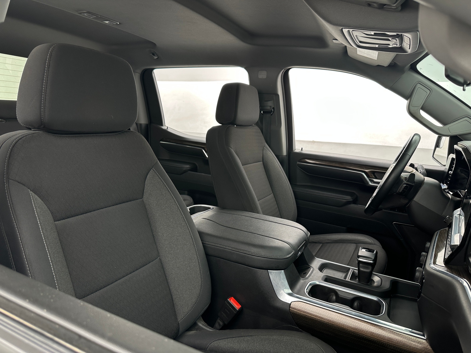 Thumbnail: 2024 Chevrolet Silverado 1500 - 2