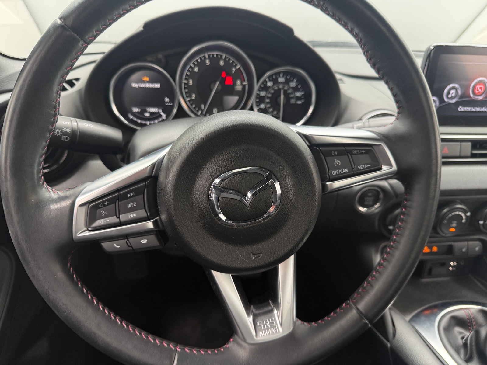 Thumbnail: 2019 Mazda MX-5 Miata - 4