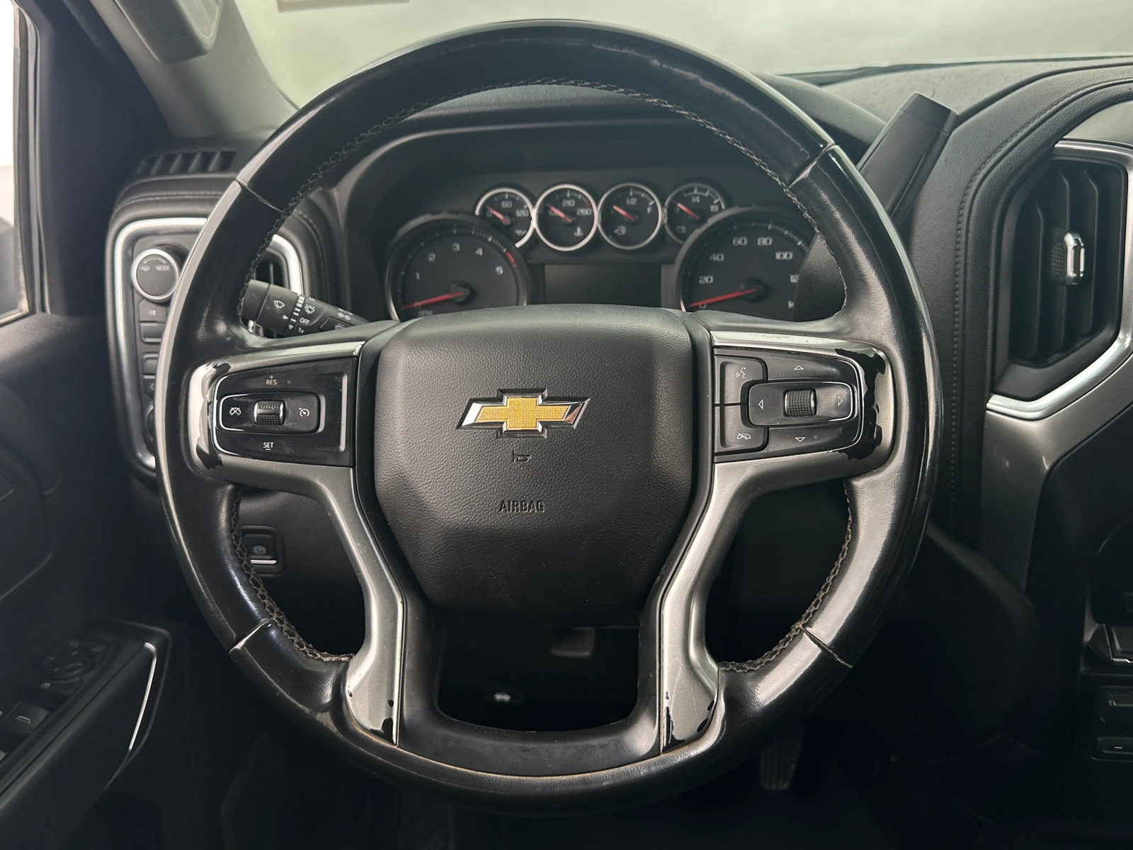Thumbnail: 2023 Chevrolet Silverado 2500 - 5