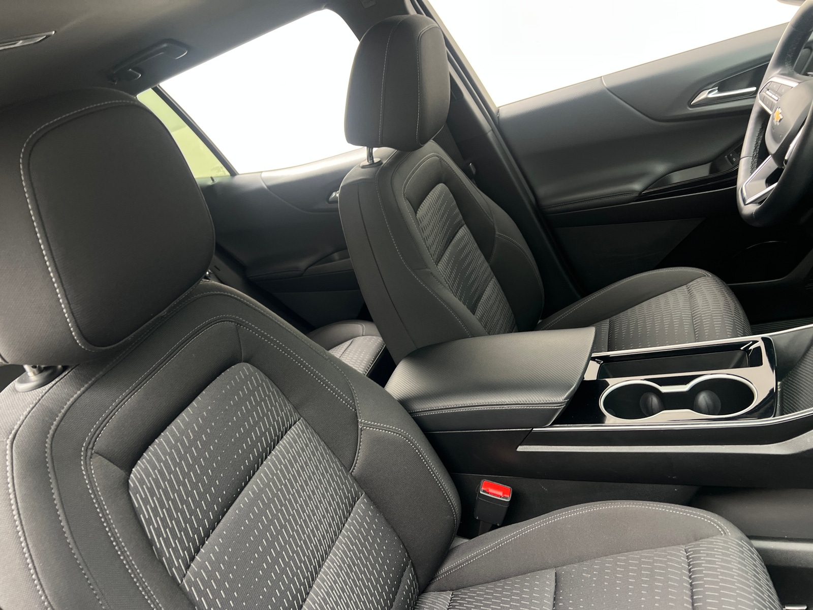Thumbnail: 2025 Chevrolet Equinox - 2