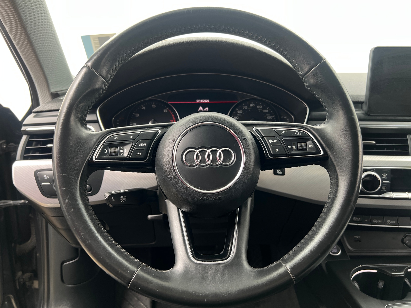 Thumbnail: 2018 Audi A4 - 4