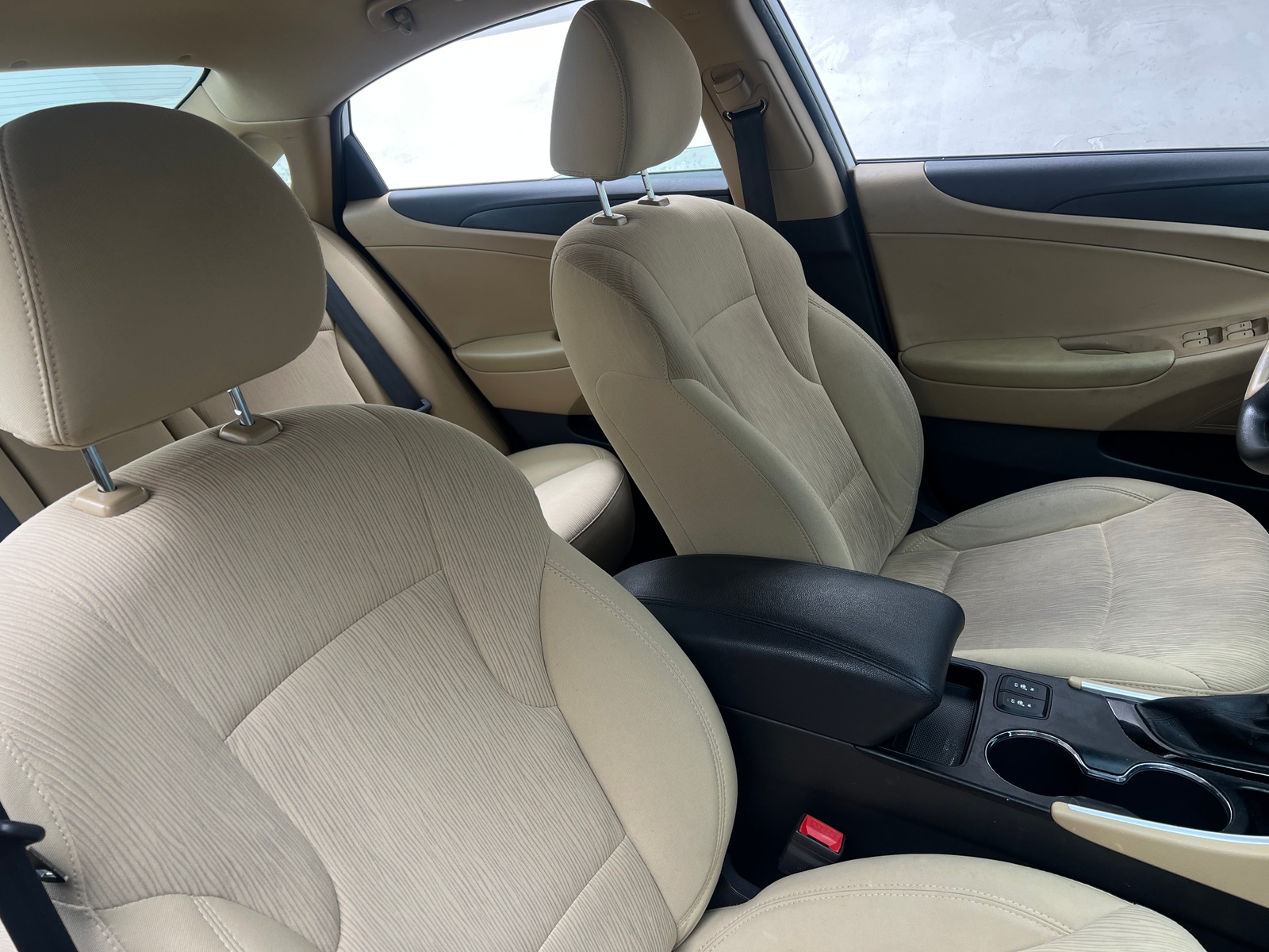 Thumbnail: 2014 Hyundai Sonata - 2