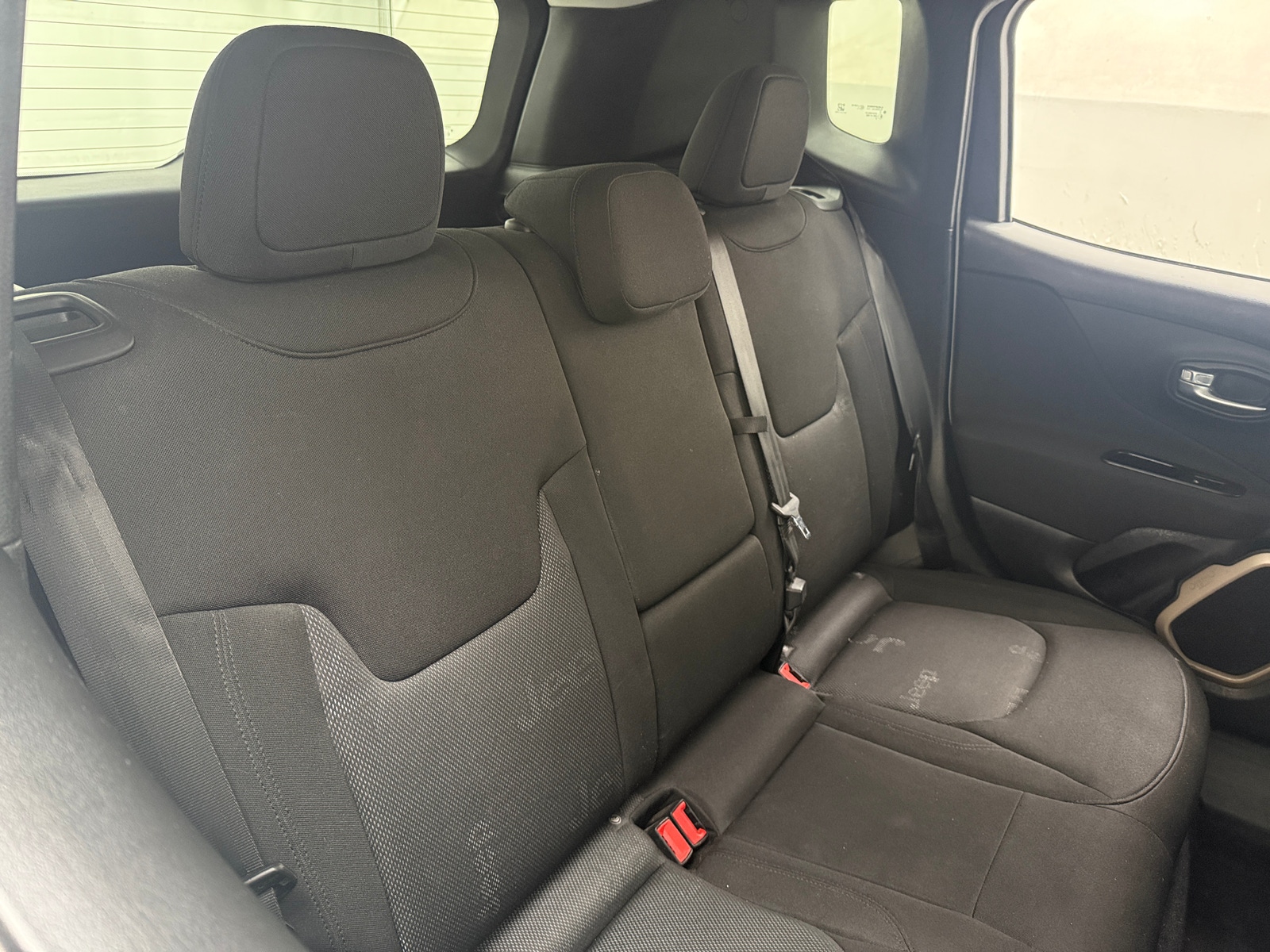 Thumbnail: 2015 Jeep Renegade - 6
