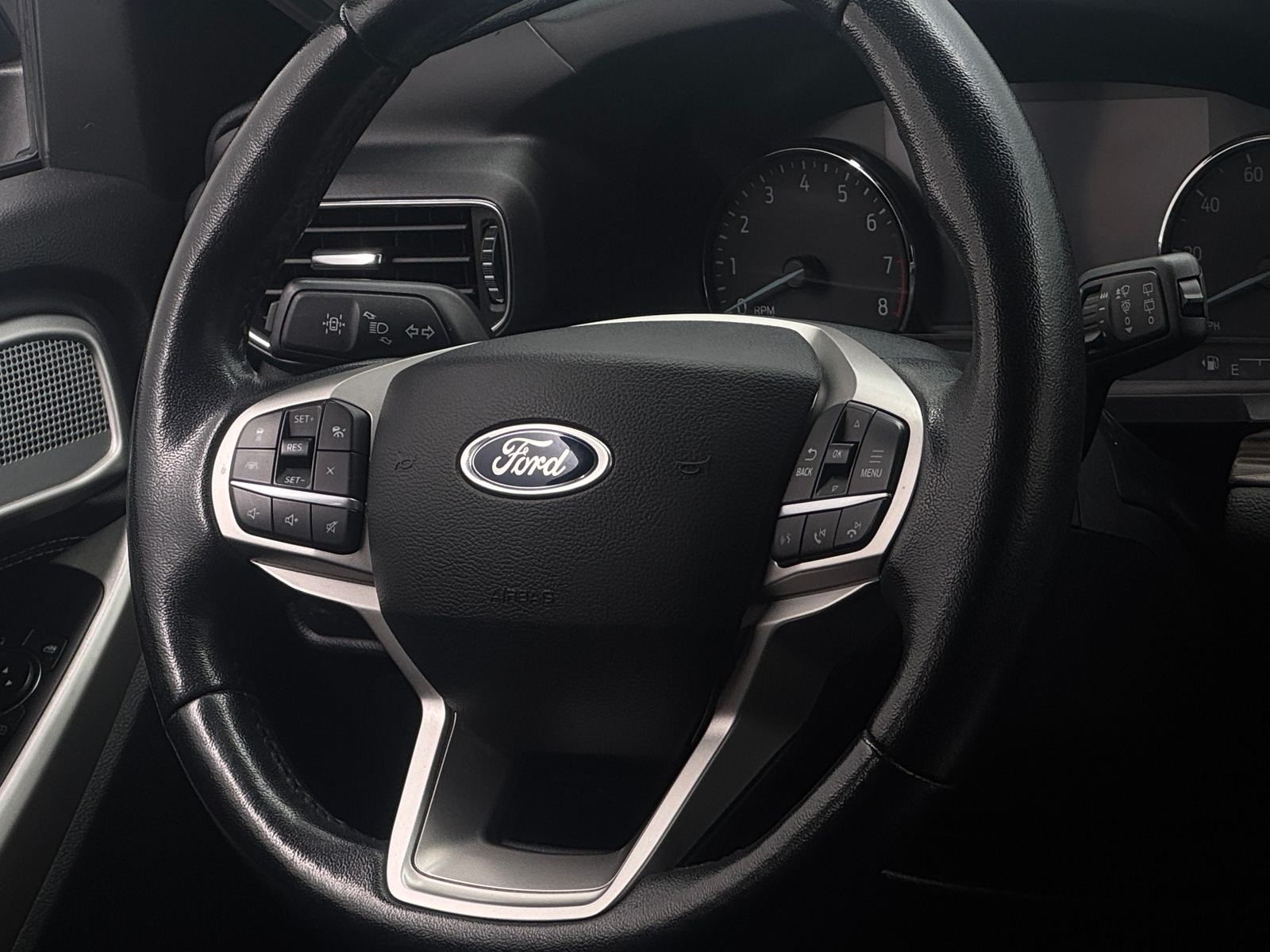 Thumbnail: 2021 Ford Explorer - 4