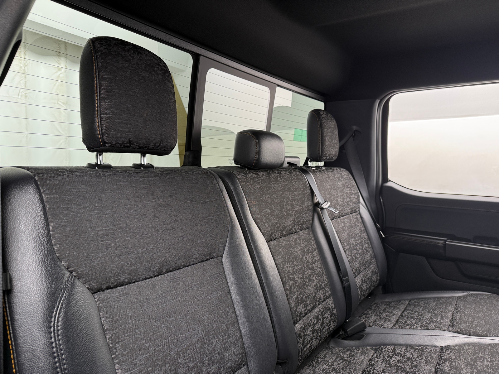 Thumbnail: 2025 Ford Econoline - 6