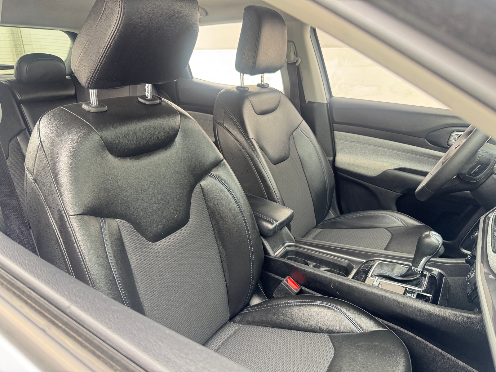 Thumbnail: 2022 Jeep Compass - 2