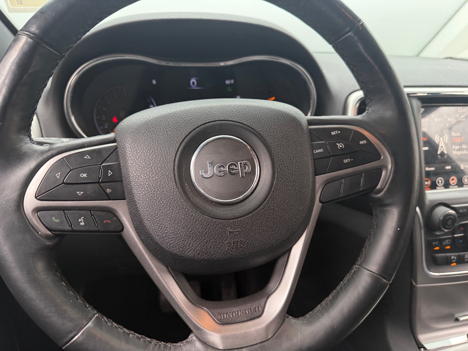 Thumbnail: 2018 Jeep Grand Cherokee - 5
