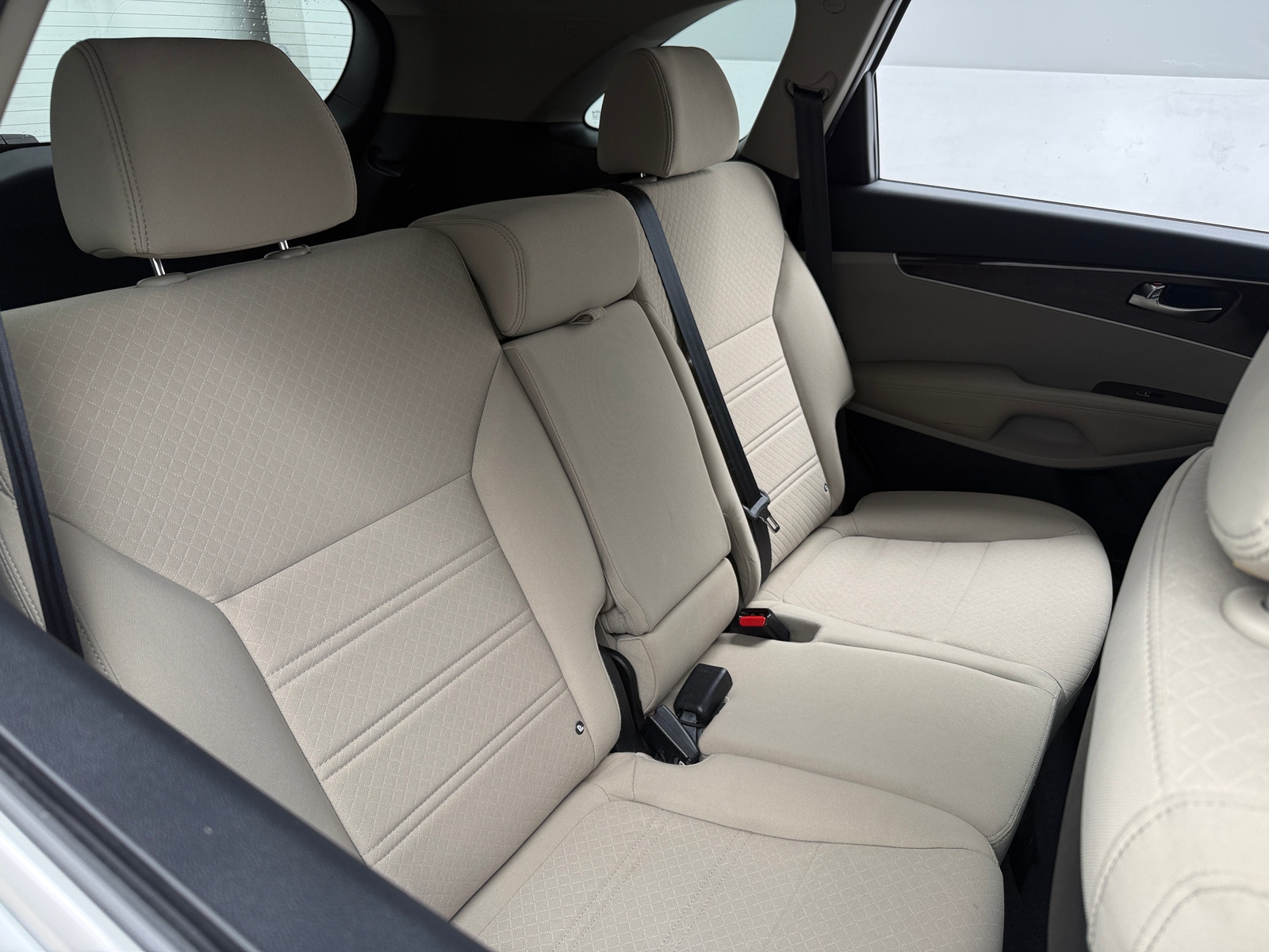 Thumbnail: 2016 Kia Sorento - 6