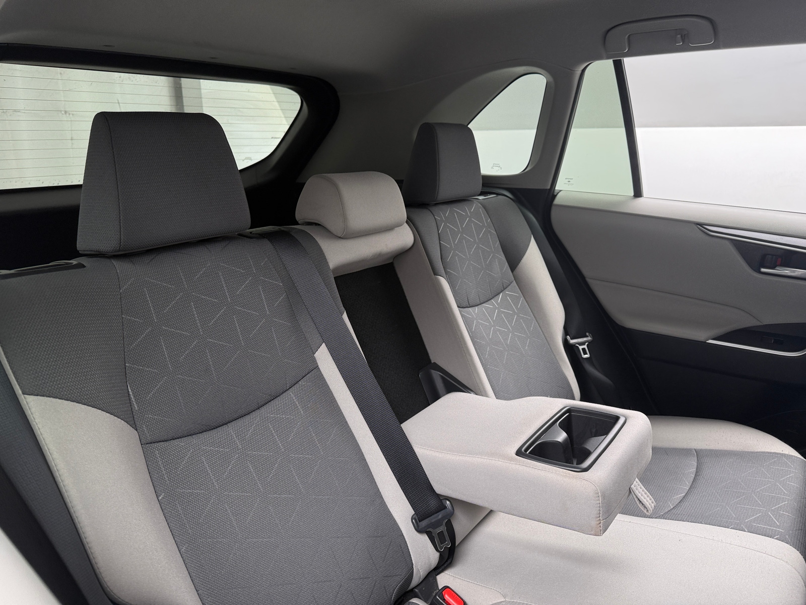 Thumbnail: 2024 Toyota RAV4 - 6