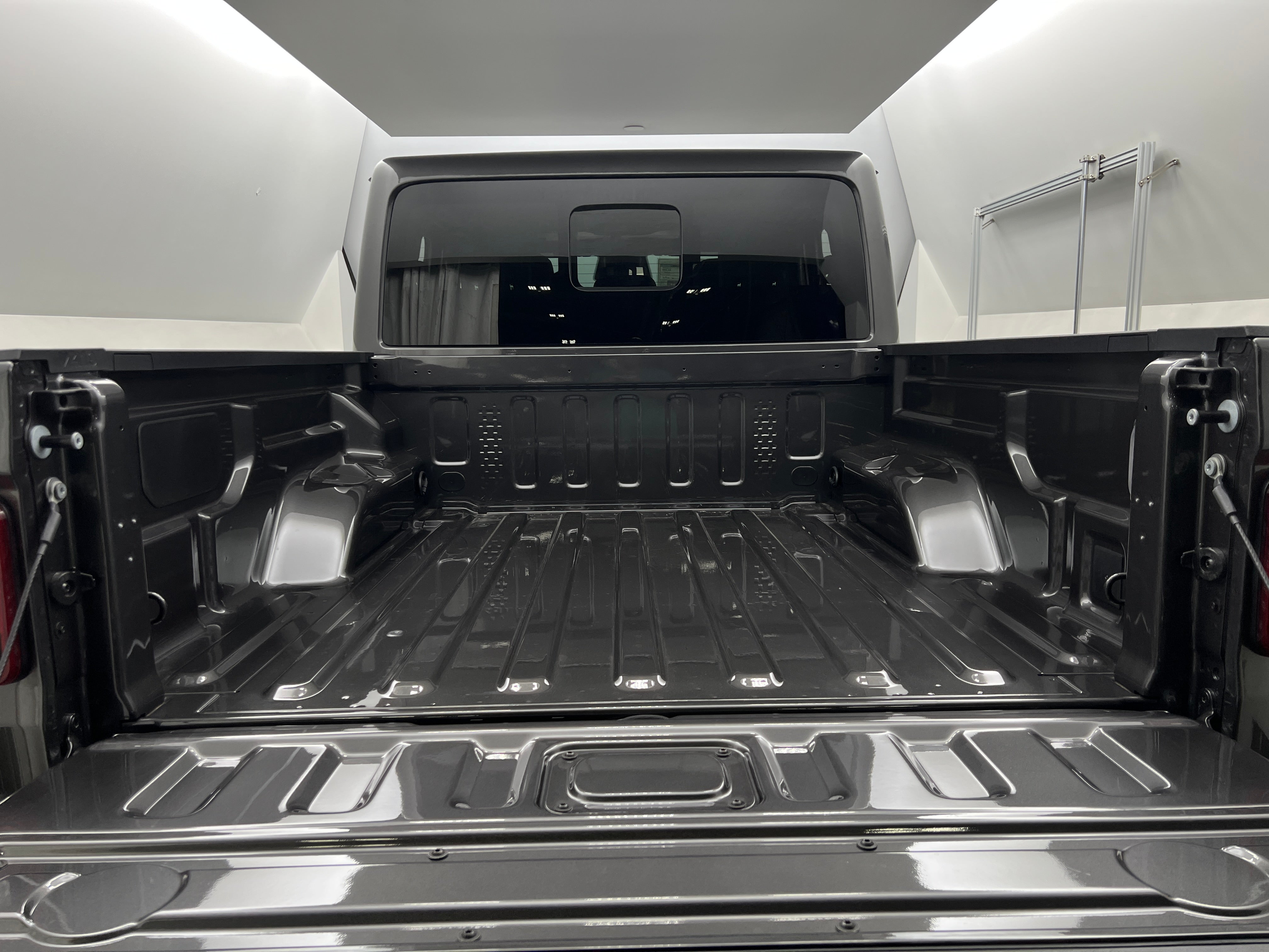 2026 Jeep Gladiator Rubicon X Auto's photo