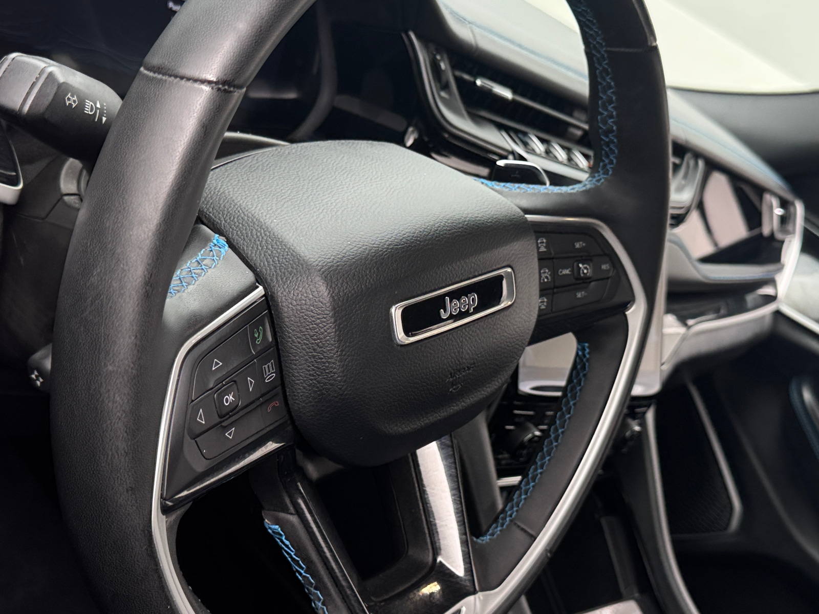Thumbnail: 2022 Jeep Grand Cherokee - 5