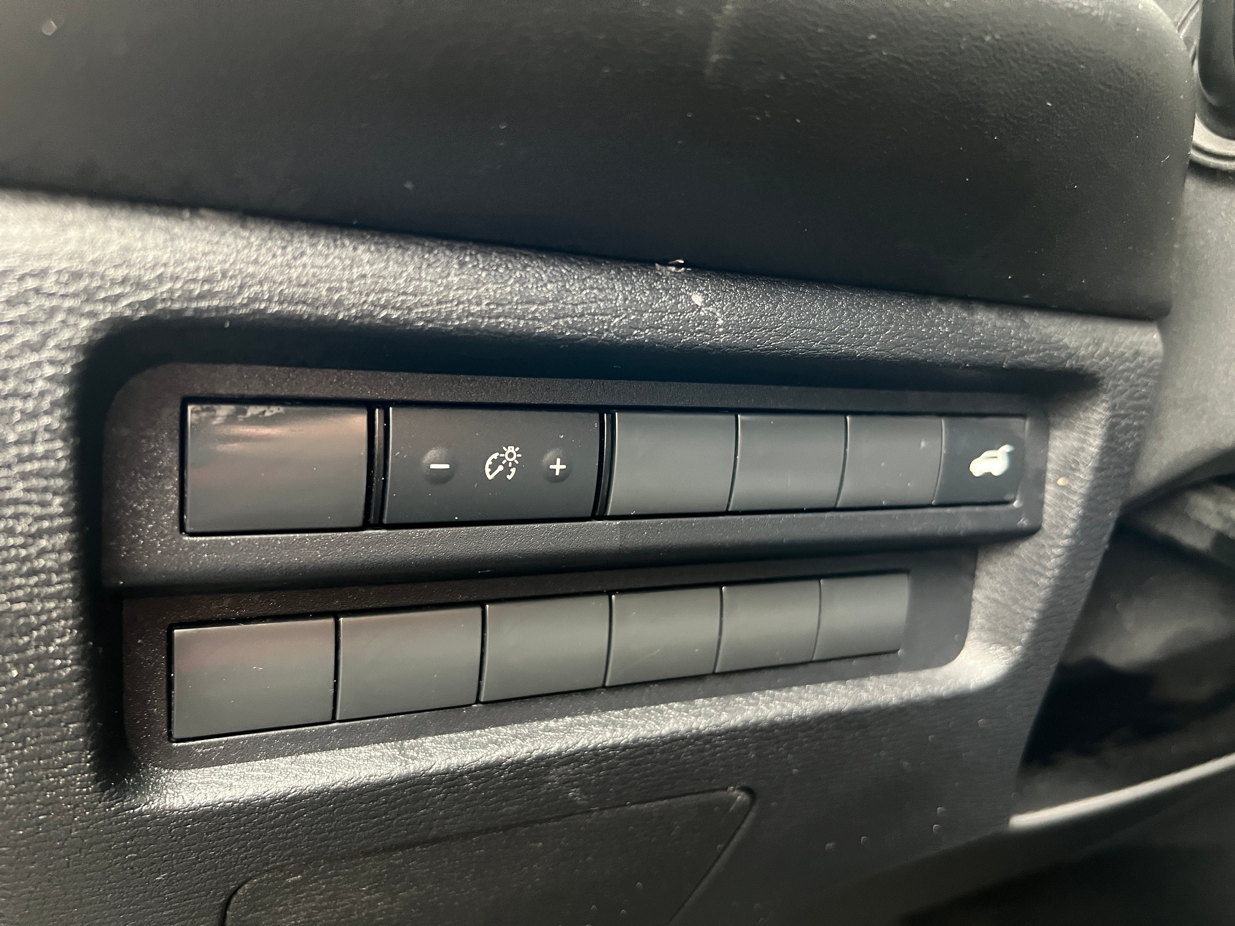 2022 Mitsubishi Outlander SE - Photo 11