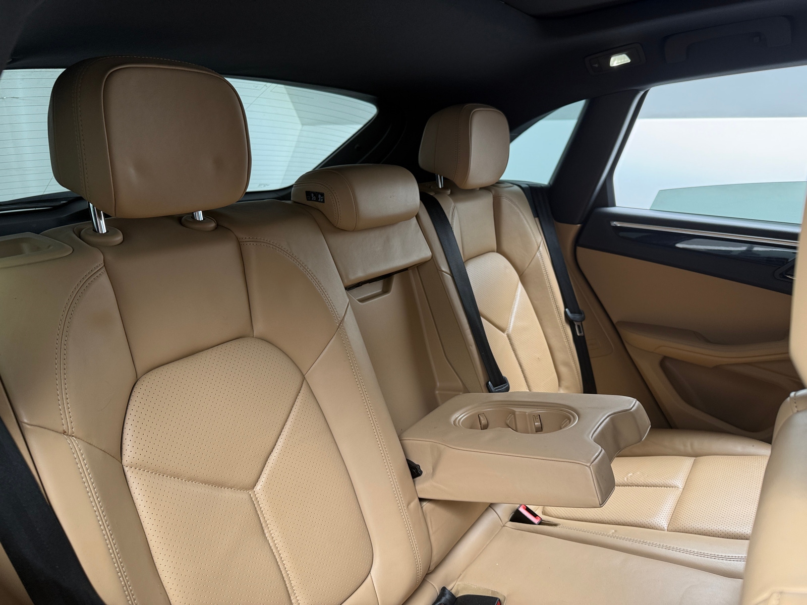 Thumbnail: 2018 Porsche Macan - 5