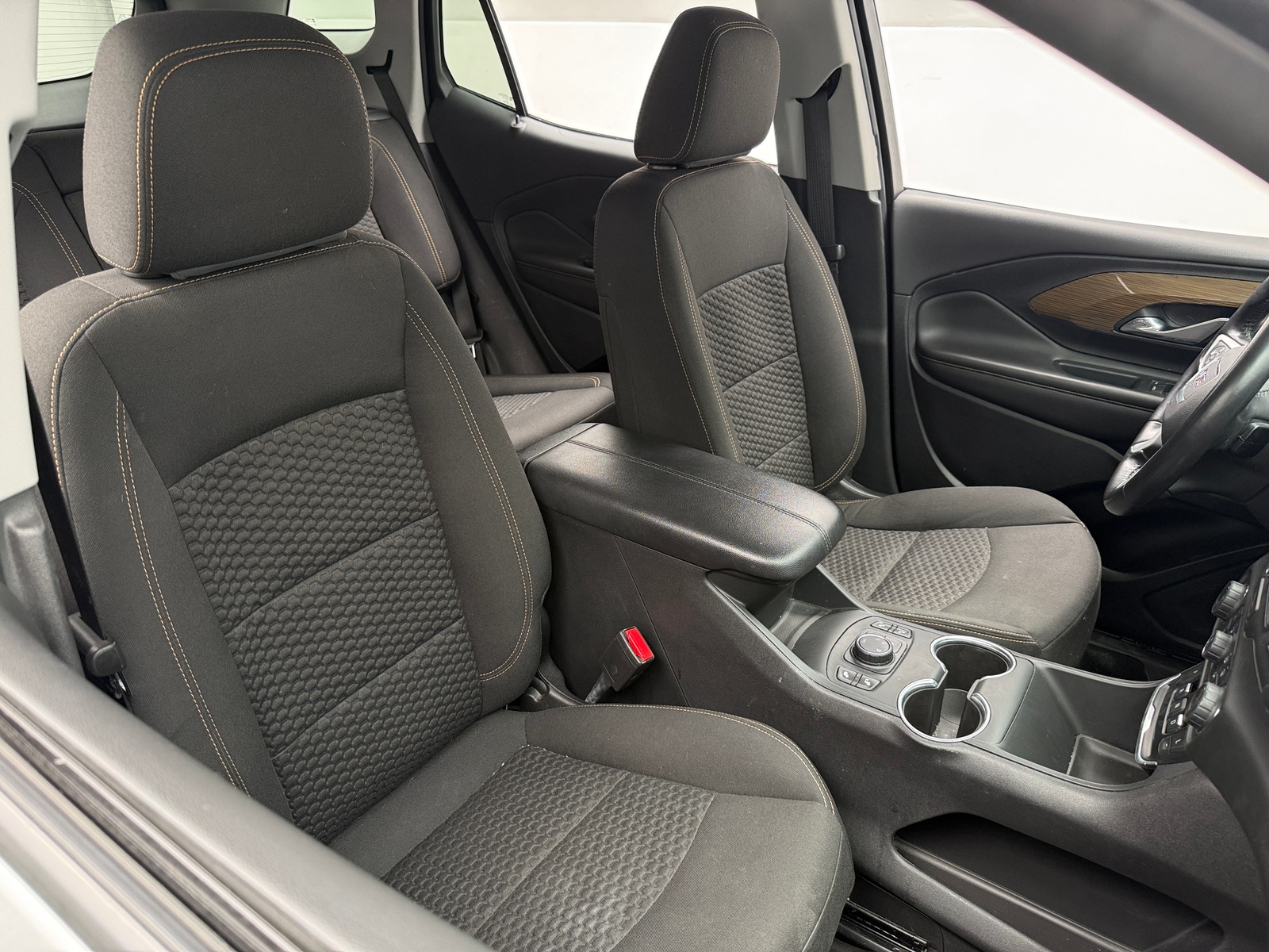 Thumbnail: 2021 GMC Terrain - 2