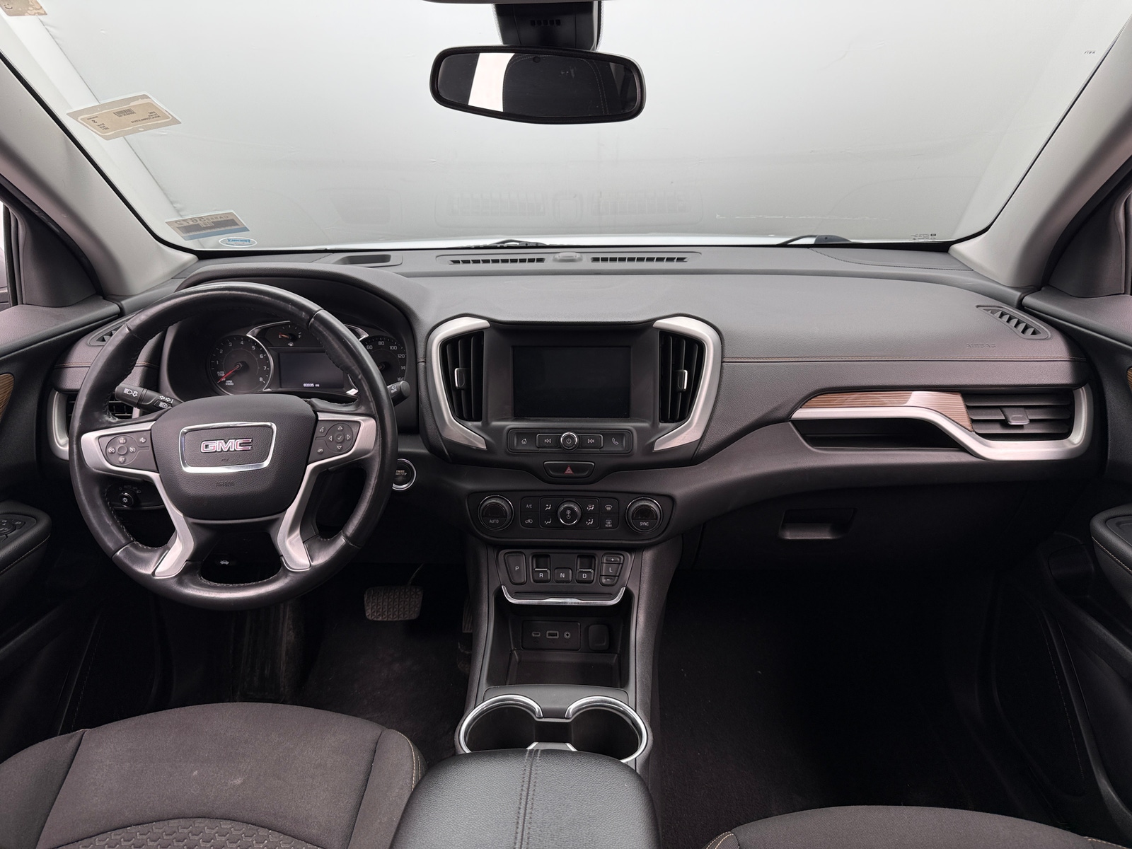 Thumbnail: 2021 GMC Terrain - 3